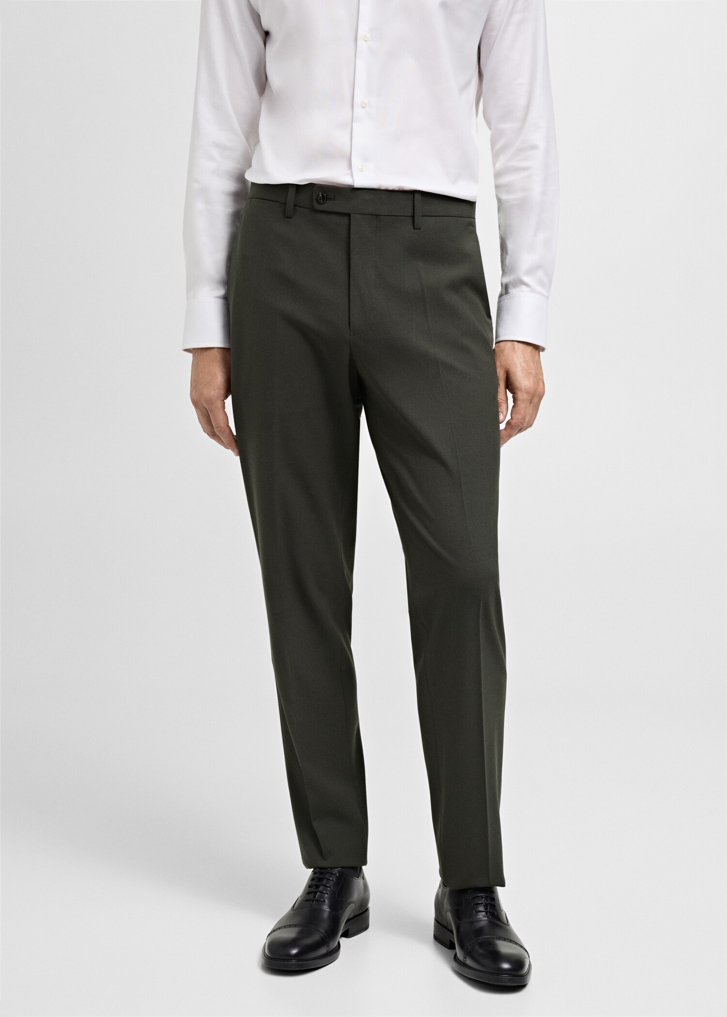 Kostymbyxa slim fit comfort stretch-material - Bild av mittparti