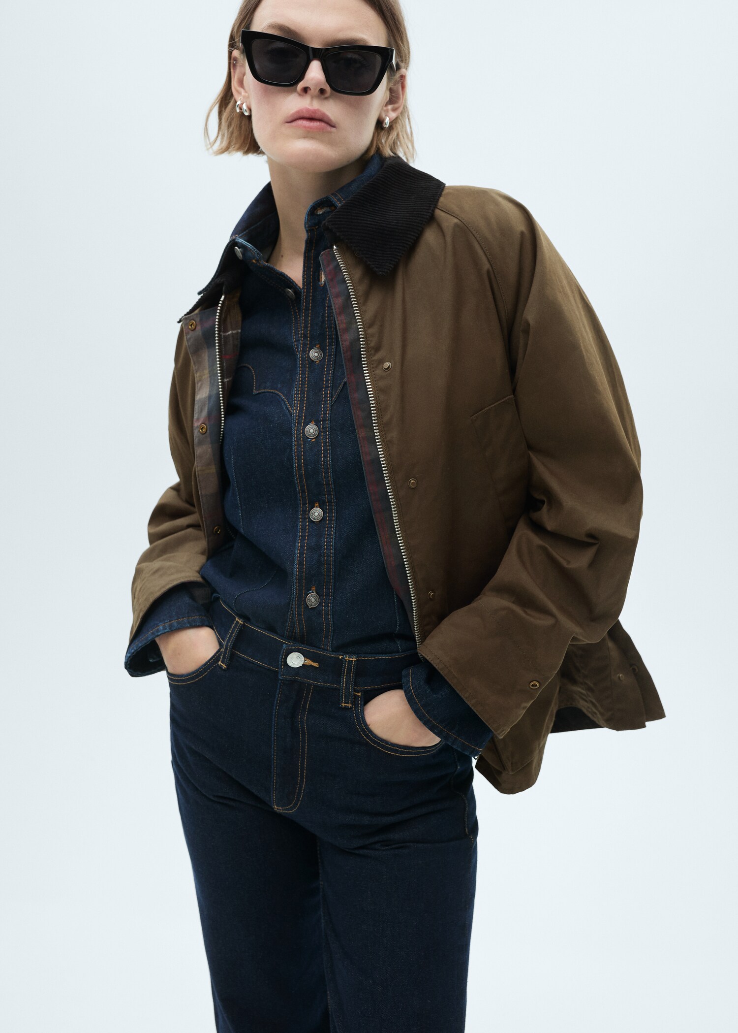 Korte parka met gecoate afwerking - Middenvlak