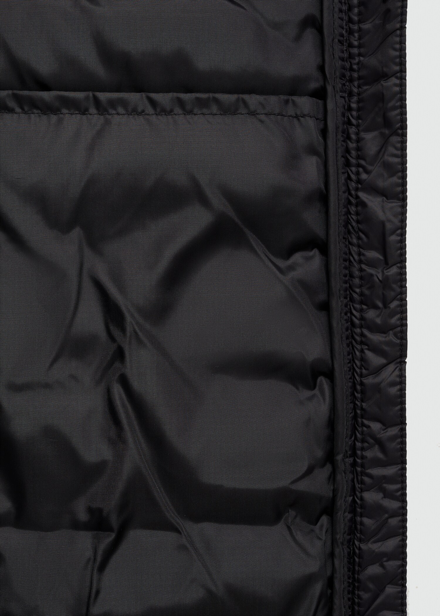 Quilted gilet - Details of the article 0
