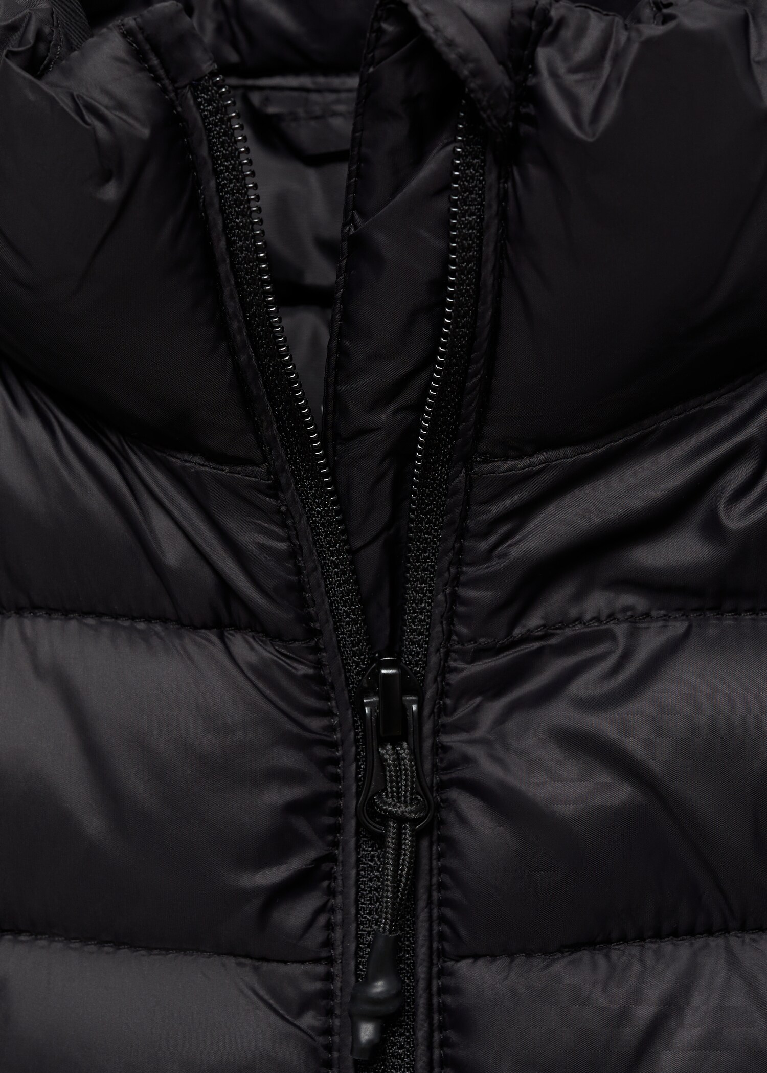 Quilted gilet - Details of the article 8