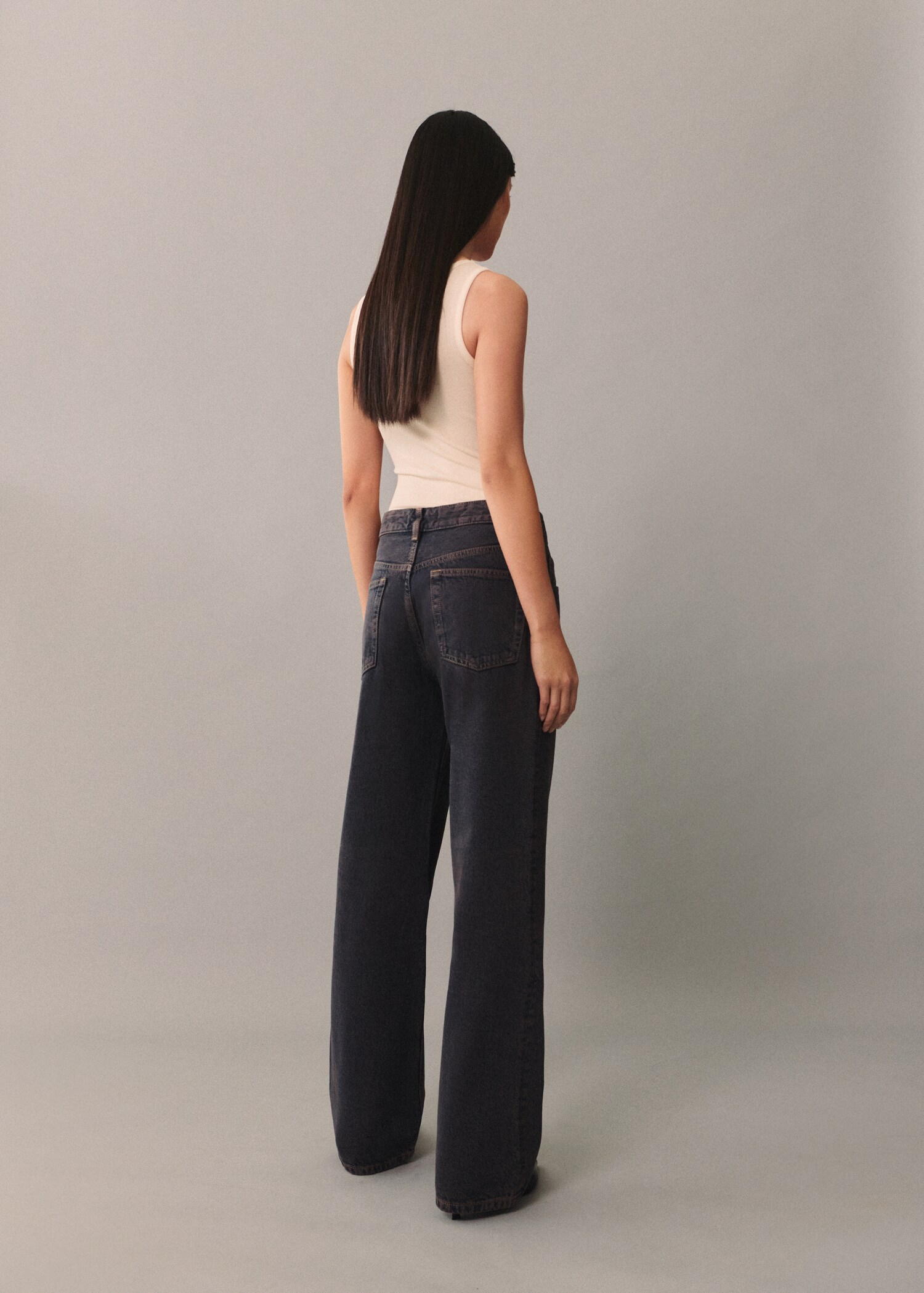 Miami medium-rise straight-fit jeans - Reverse of the article