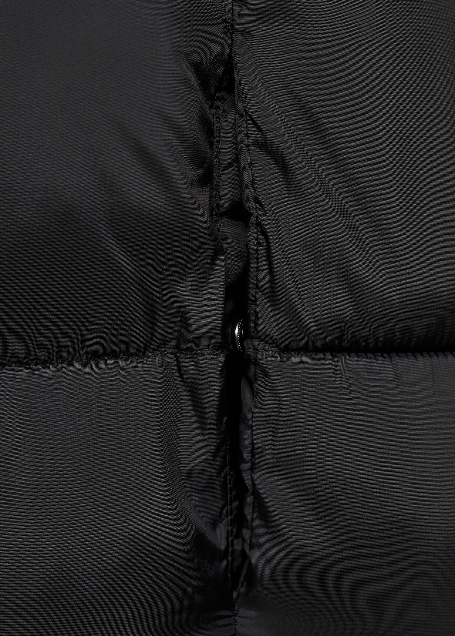 Quilted gilet with hood - Details of the article 0