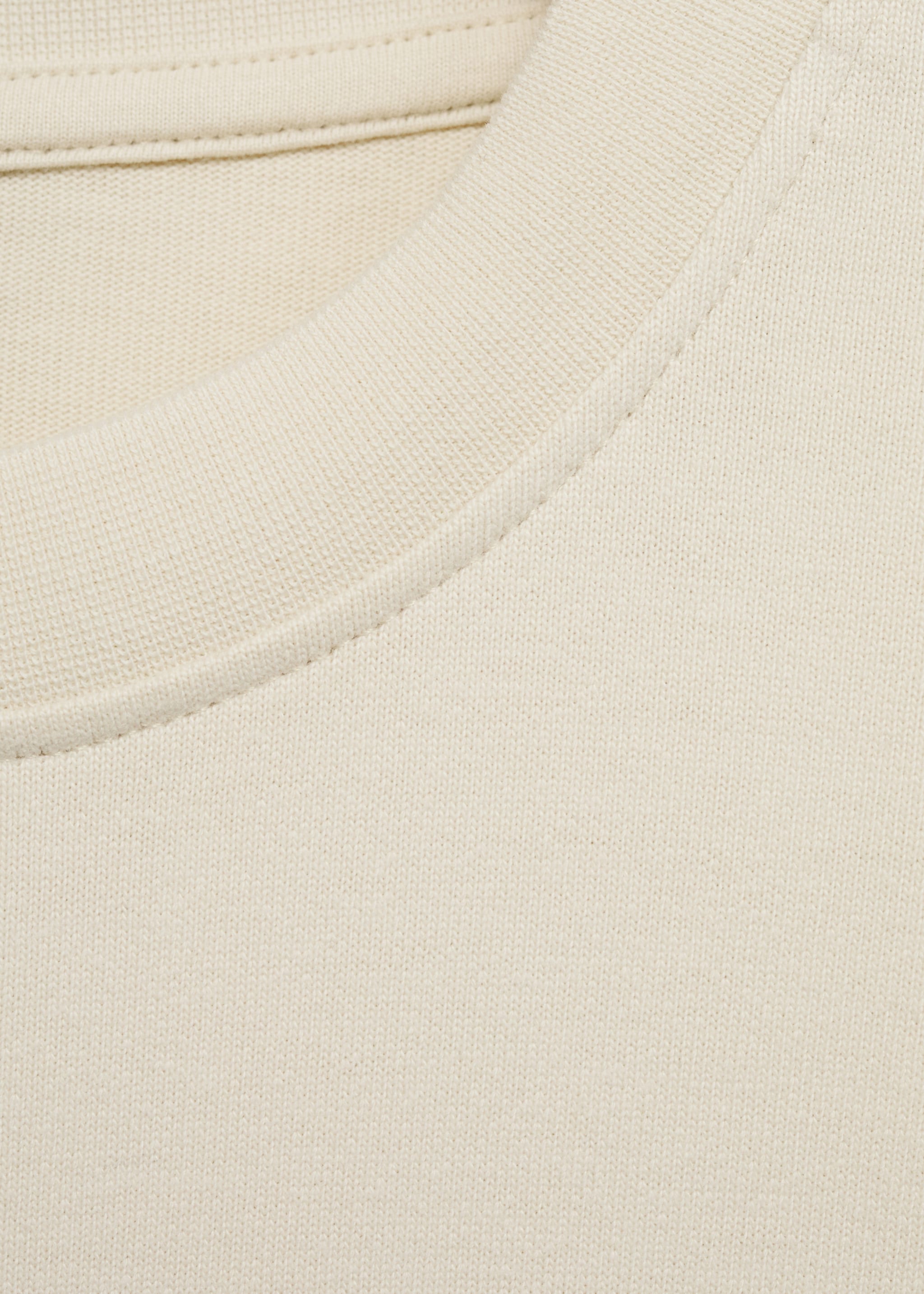 100% cotton oversized t-shirt - Details of the article 8, Ecru. Ref: 77055638-00.