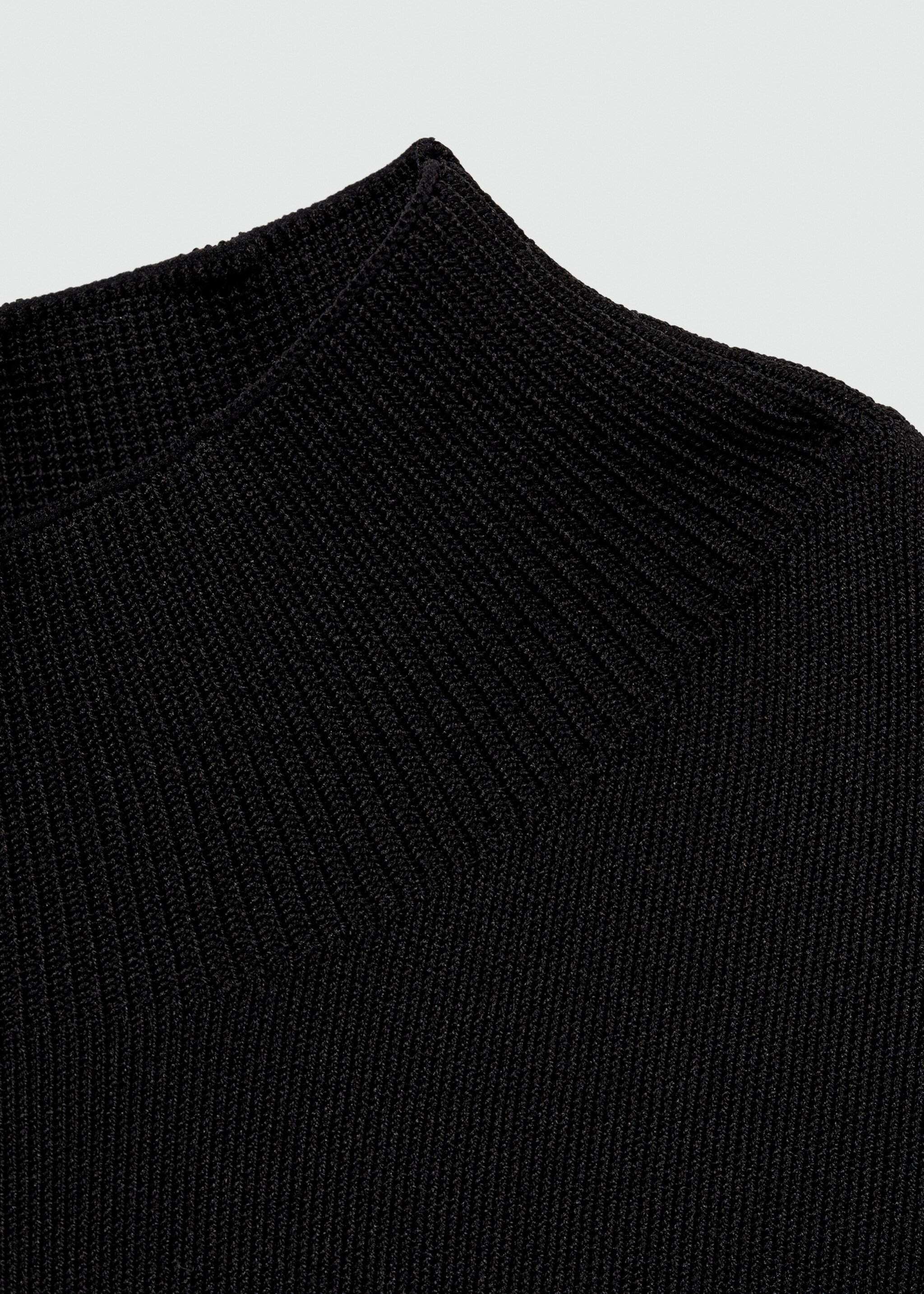 Perkins-neck knitted dress - Details of the article 8, Black. Ref: 77055641-00.