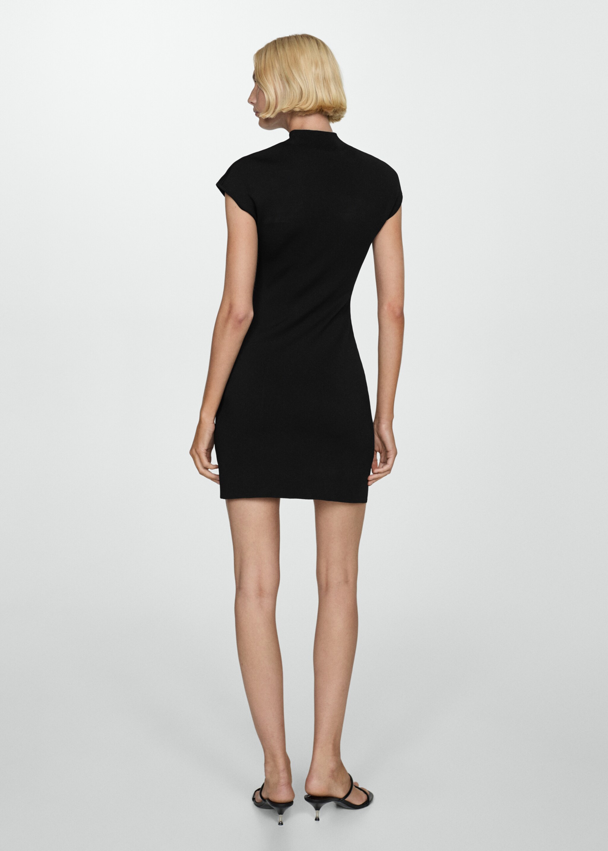 Perkins-neck knitted dress - Reverse of the article, Black. Ref: 77055641-00.