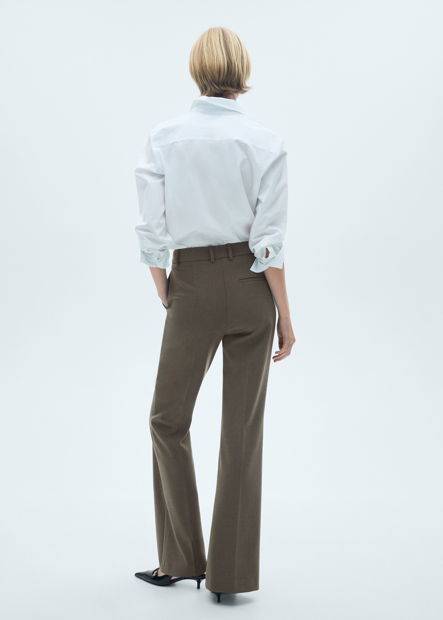 Pocket flared trousers - Reverse of the article