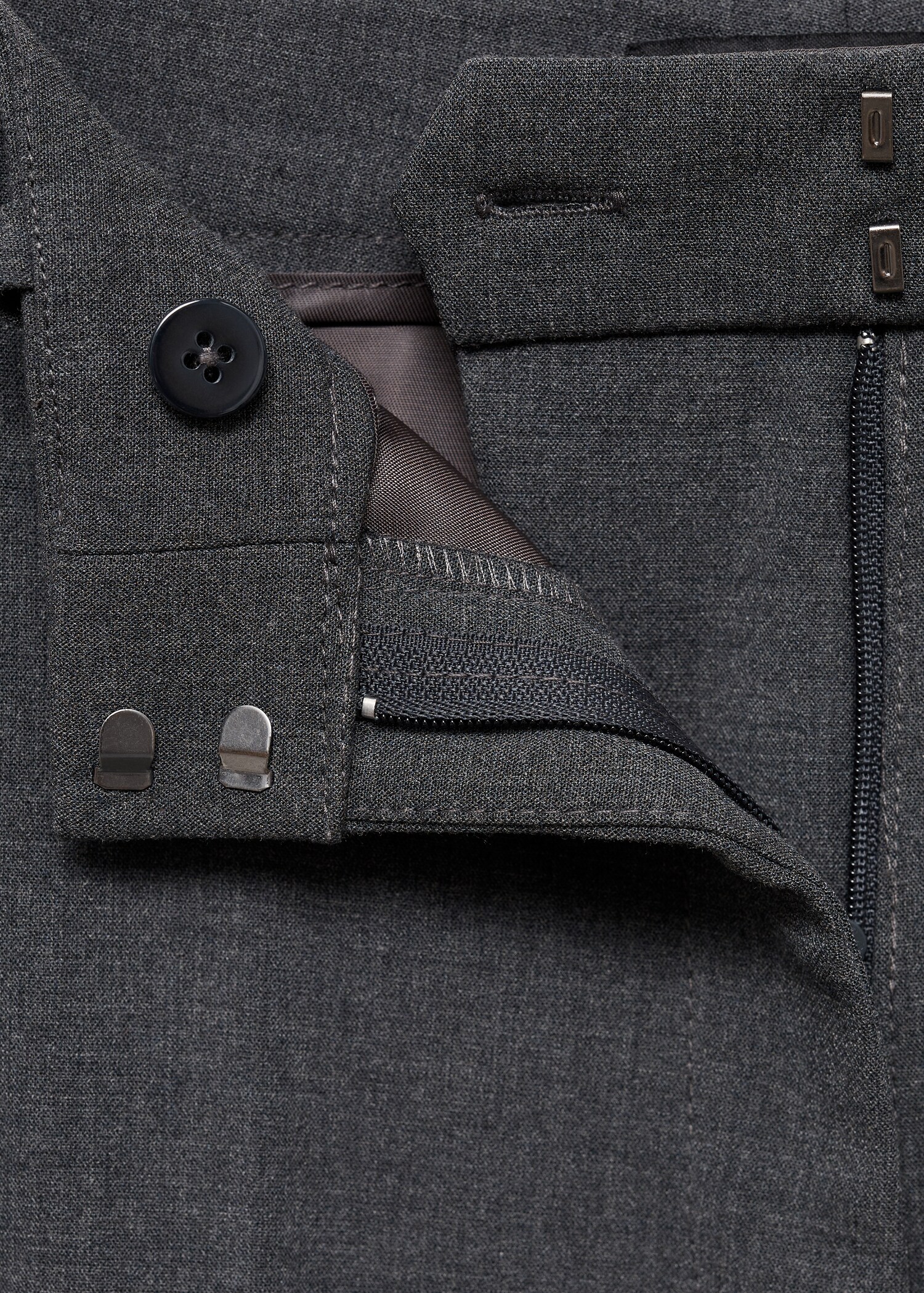 Pocket flared trousers - Details of the article 8