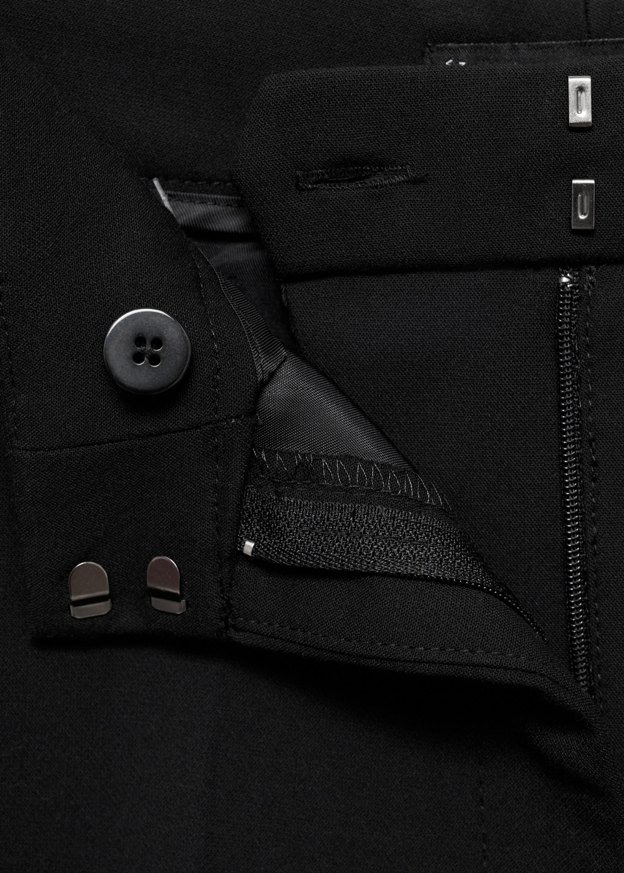 Pocket flared trousers - Details of the article 0, Black. Ref: 77055649-00.