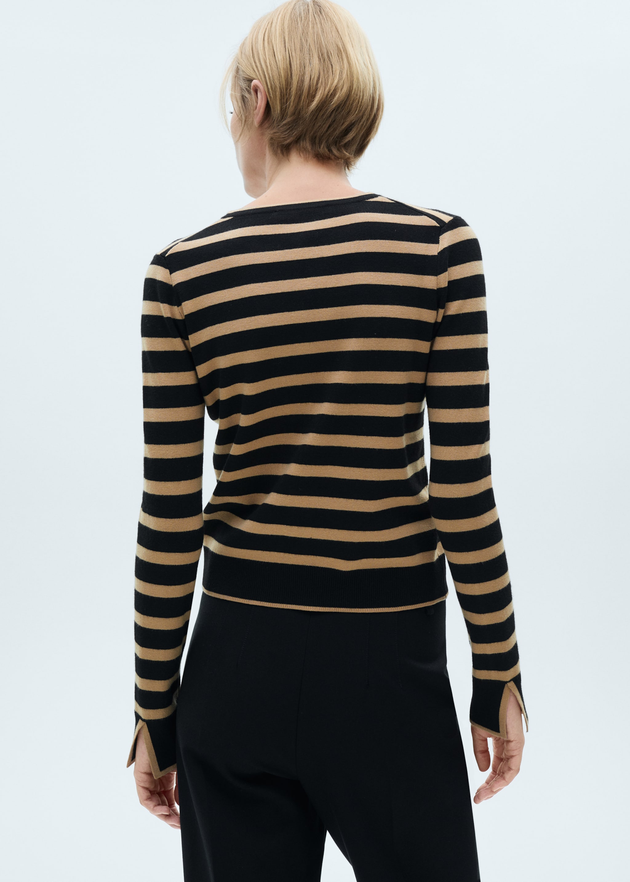 Button knit cardigan - Reverse of the article, Medium Brown. Ref: 77055652-00.