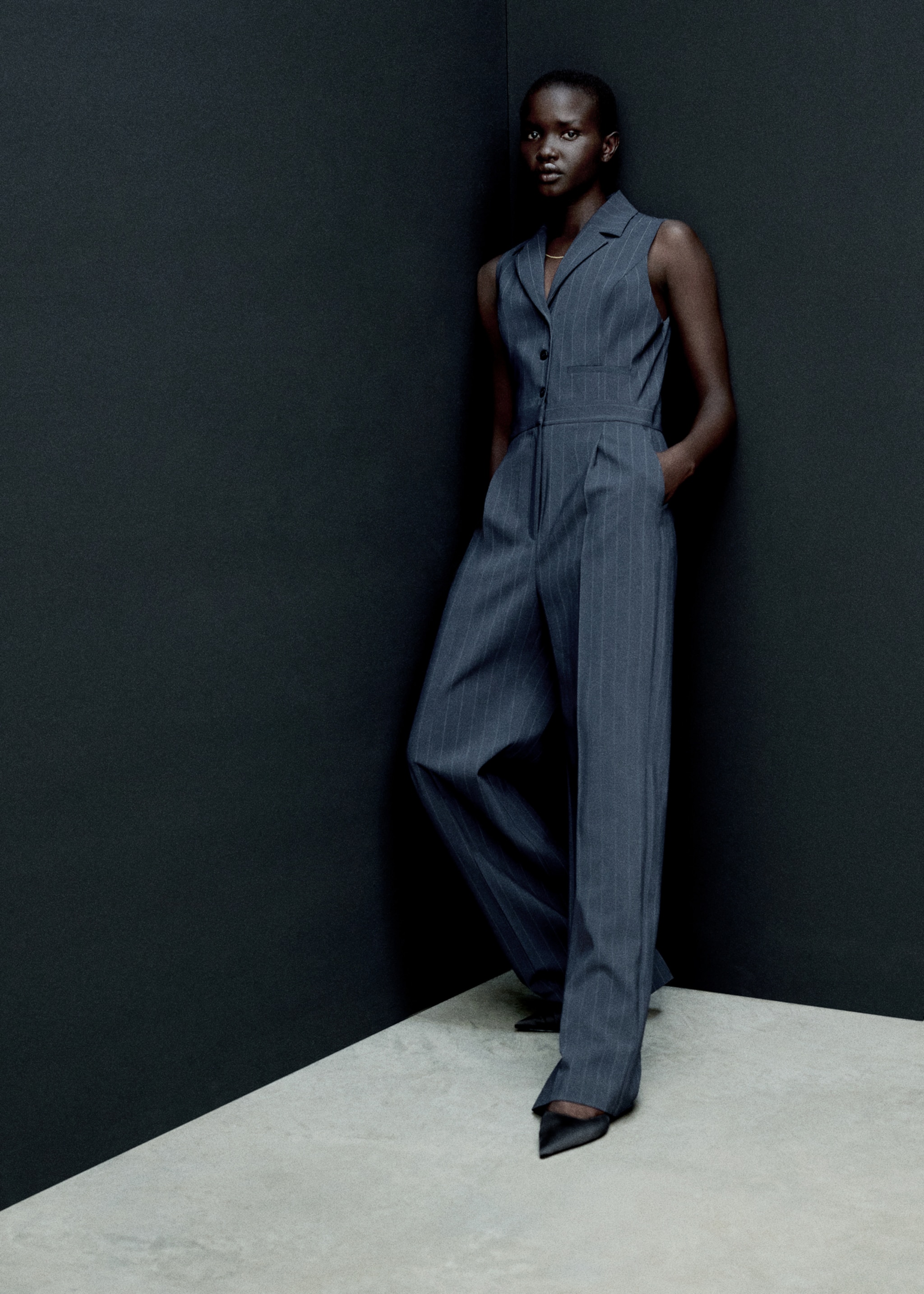 Long pinstripe jumpsuit - Details of the article 7, Dark Navy. Ref: 77055659-00.
