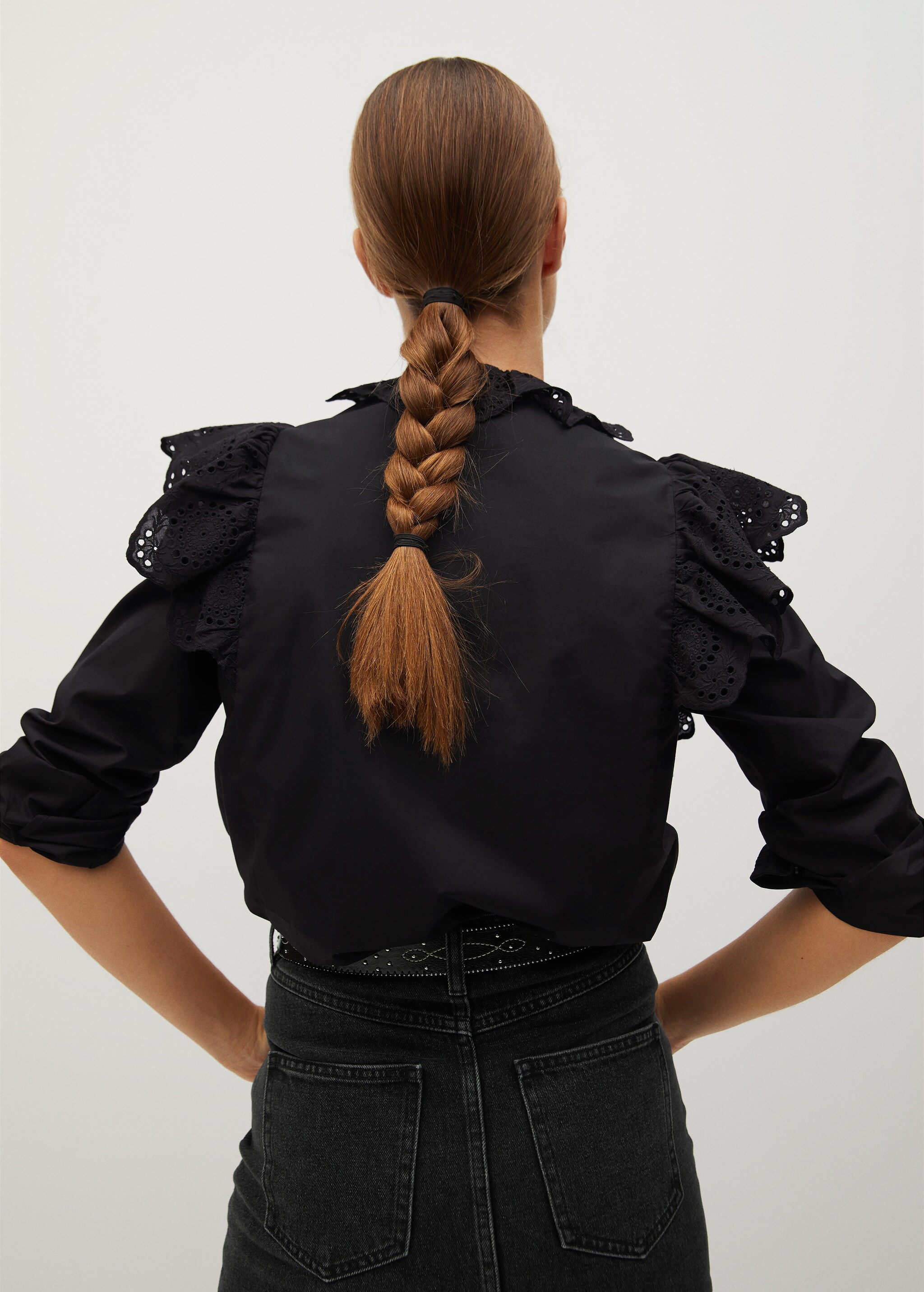 Blusa algodón volantes - Reverso del artículo