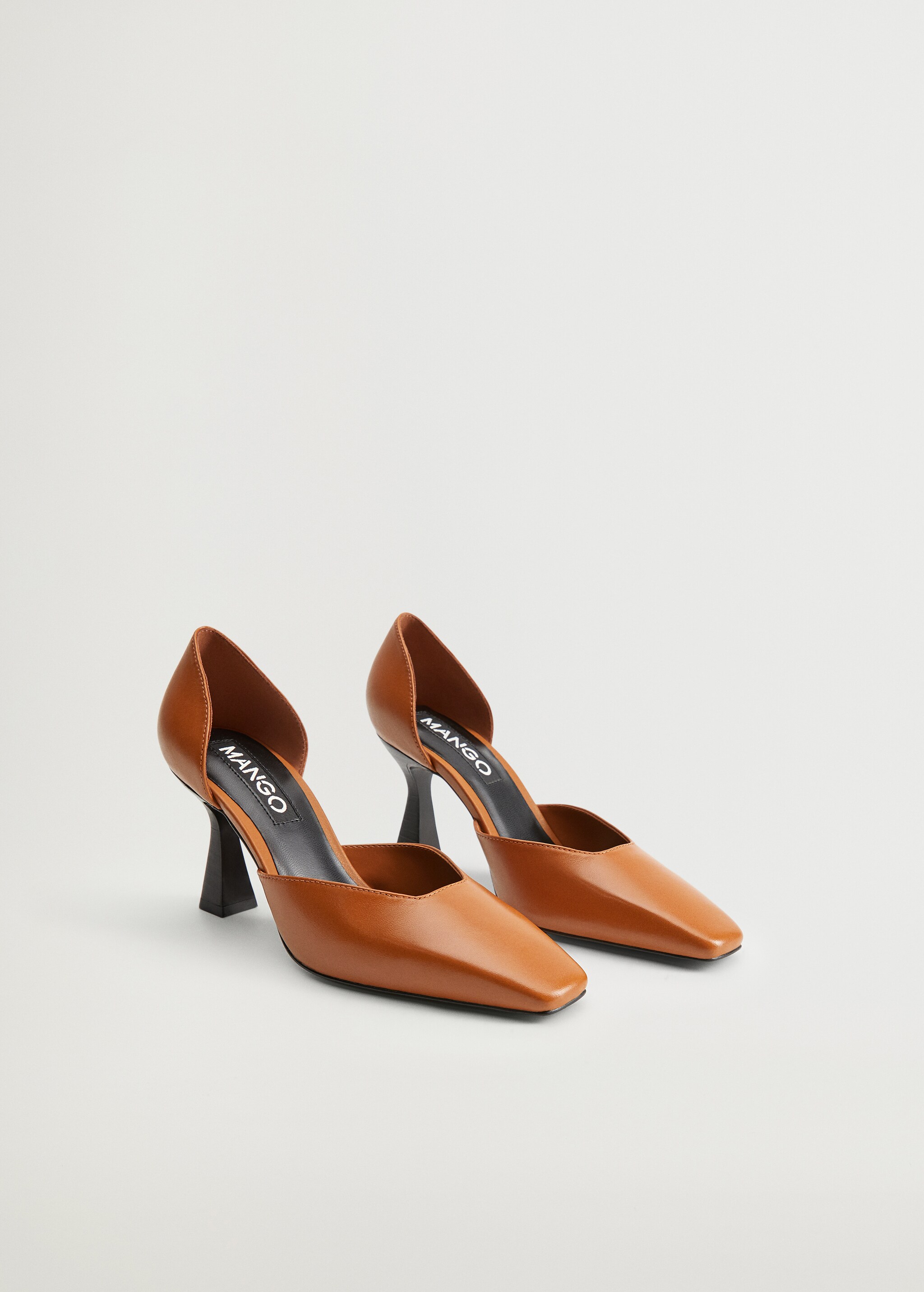 Zapato punta tacón - Plano medio