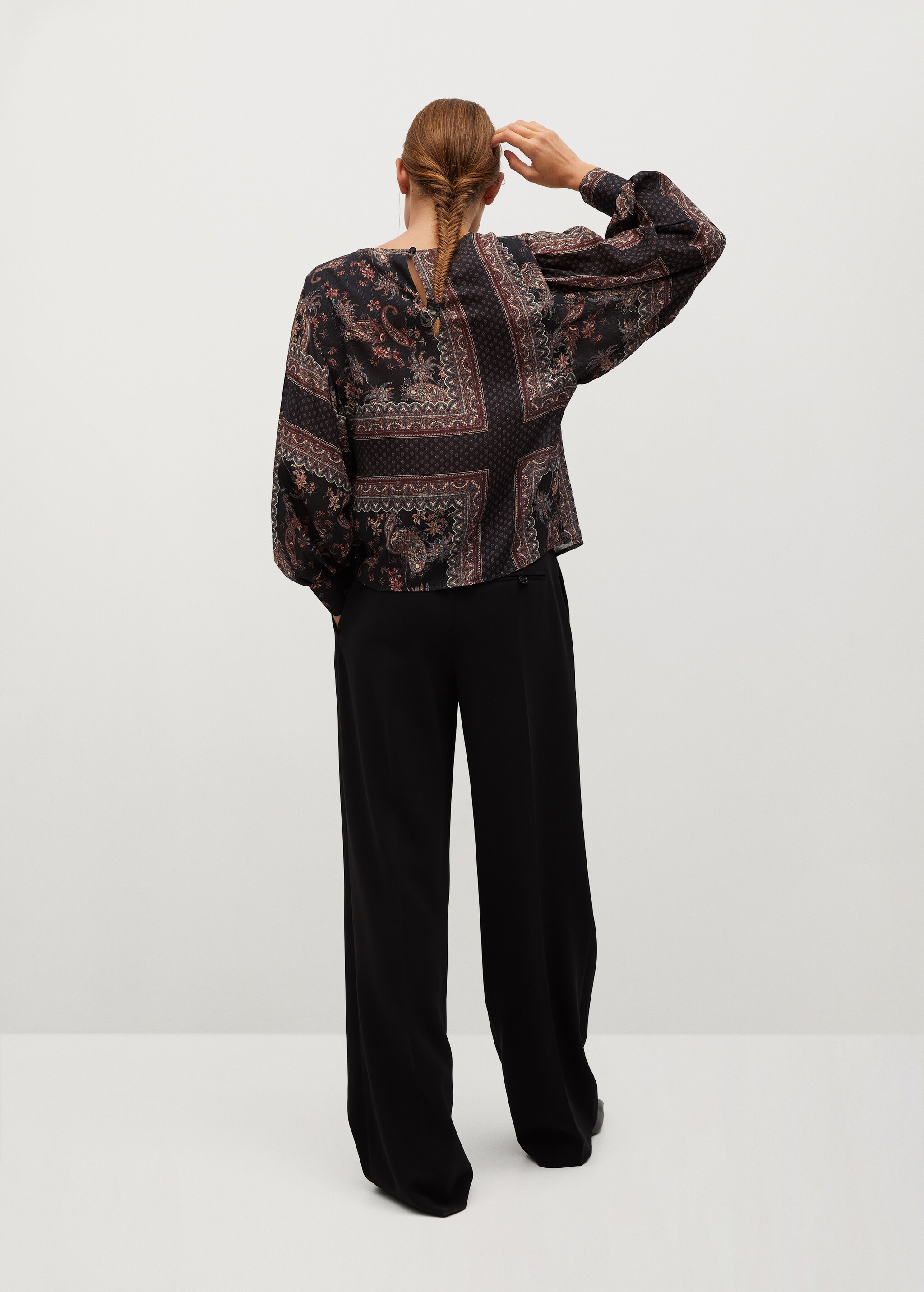 Flowy printed blouse - Reverse of the article