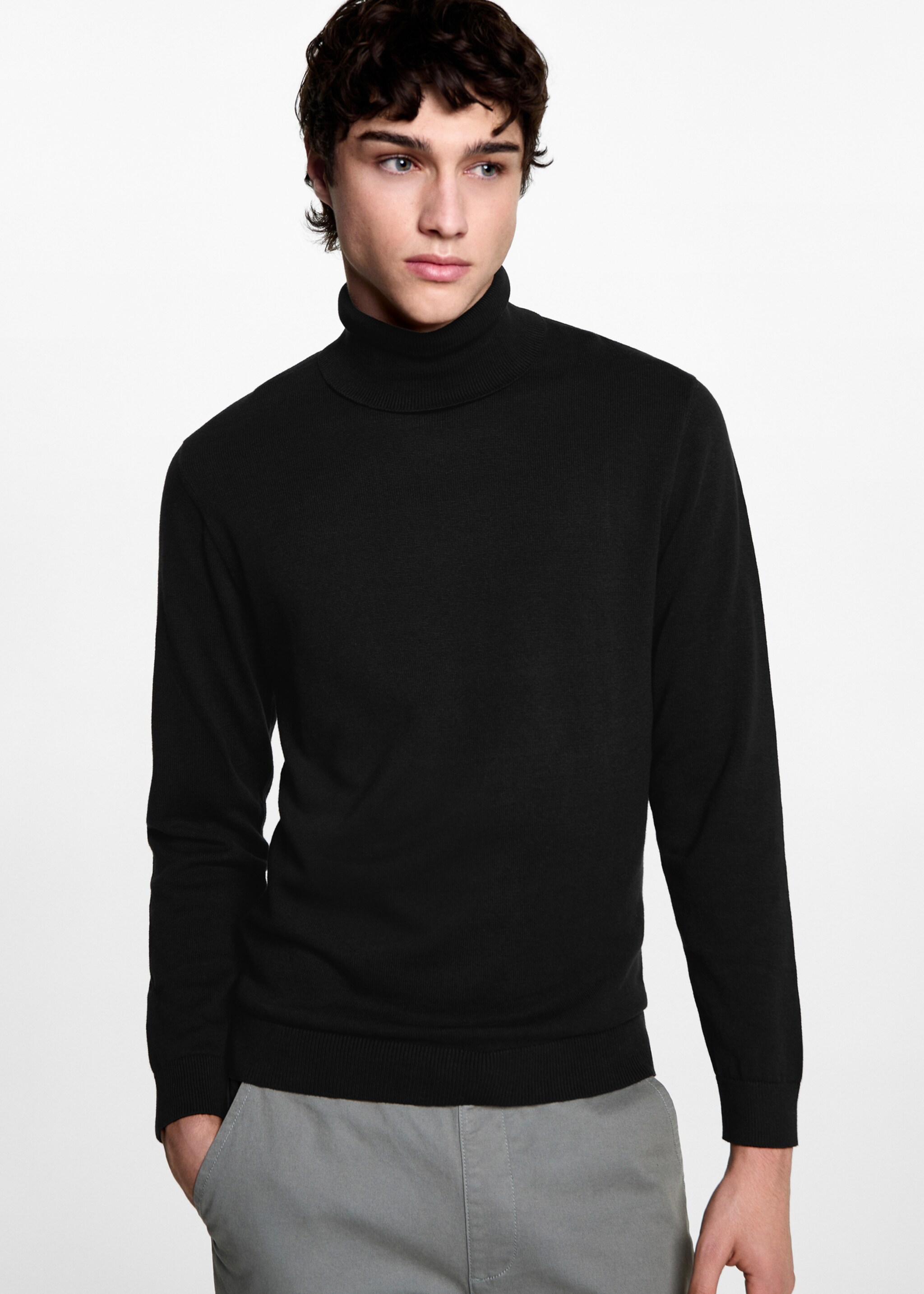Pull-over maille col montant - Plan moyen, Noir. Ref: 77055967-00.