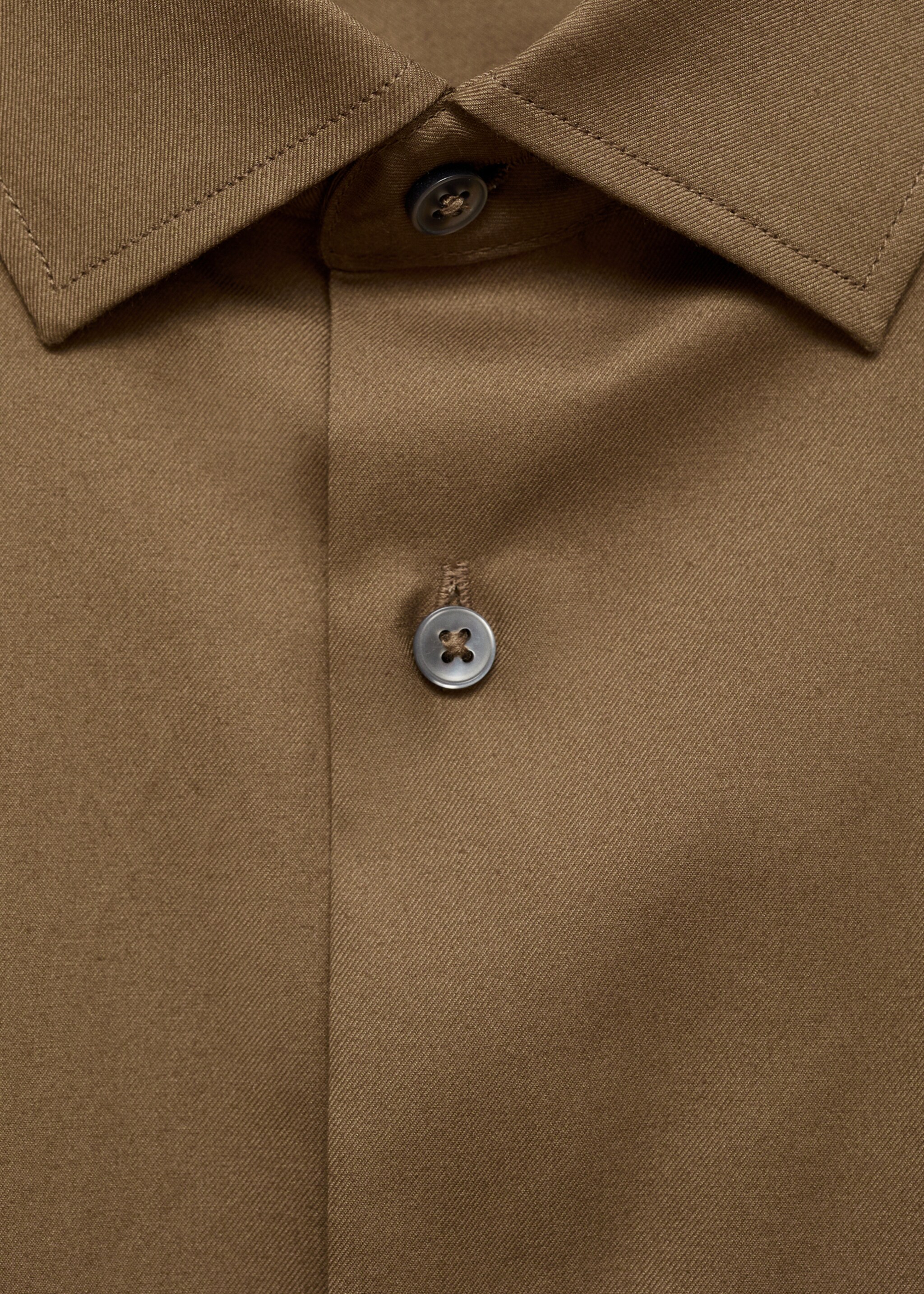 100% cotton twill regular-fit shirt - Details of the article 8, Brown. Ref: 77055975-00.