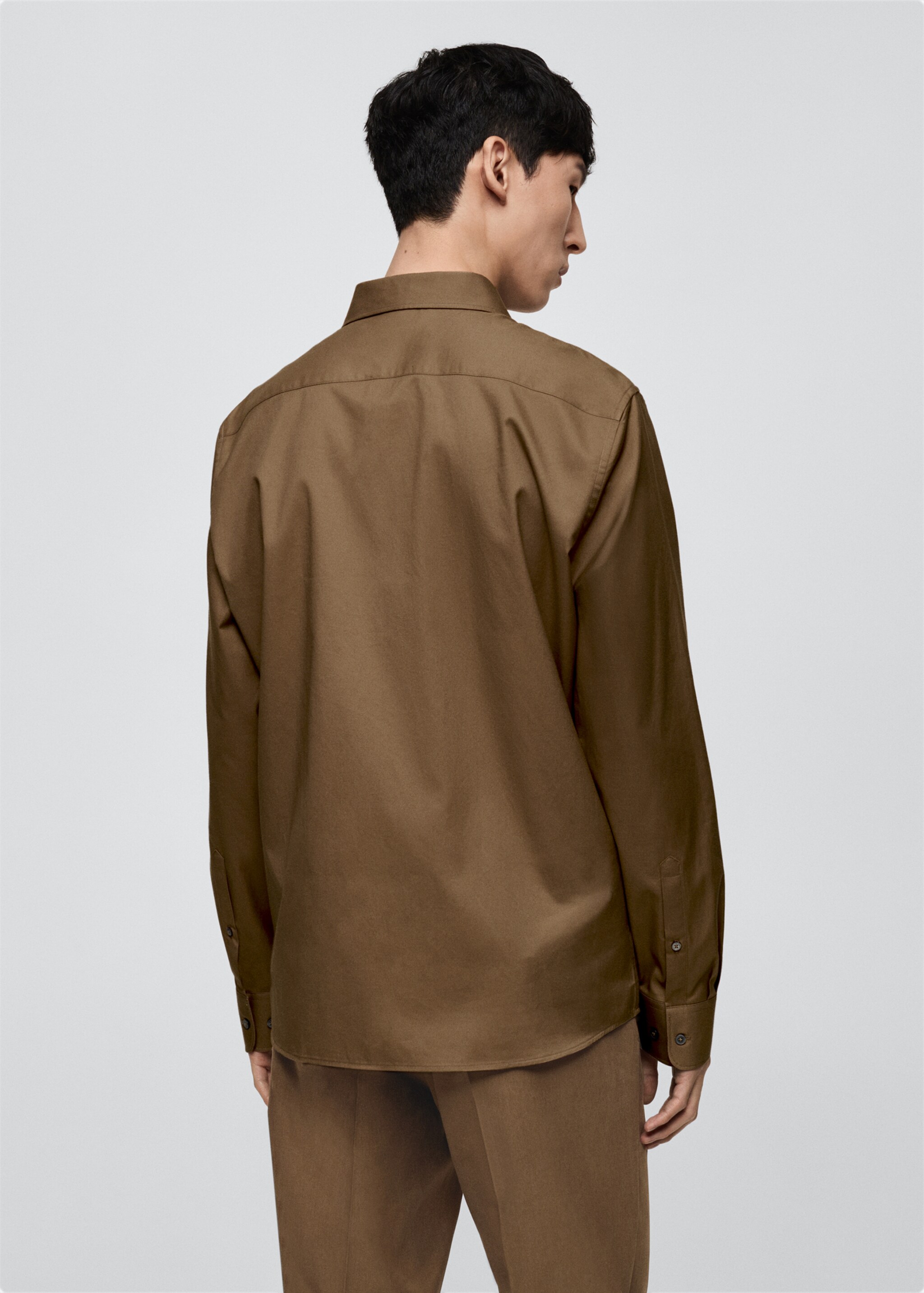 100% cotton twill regular-fit shirt - Reverse of the article, Brown. Ref: 77055975-00.