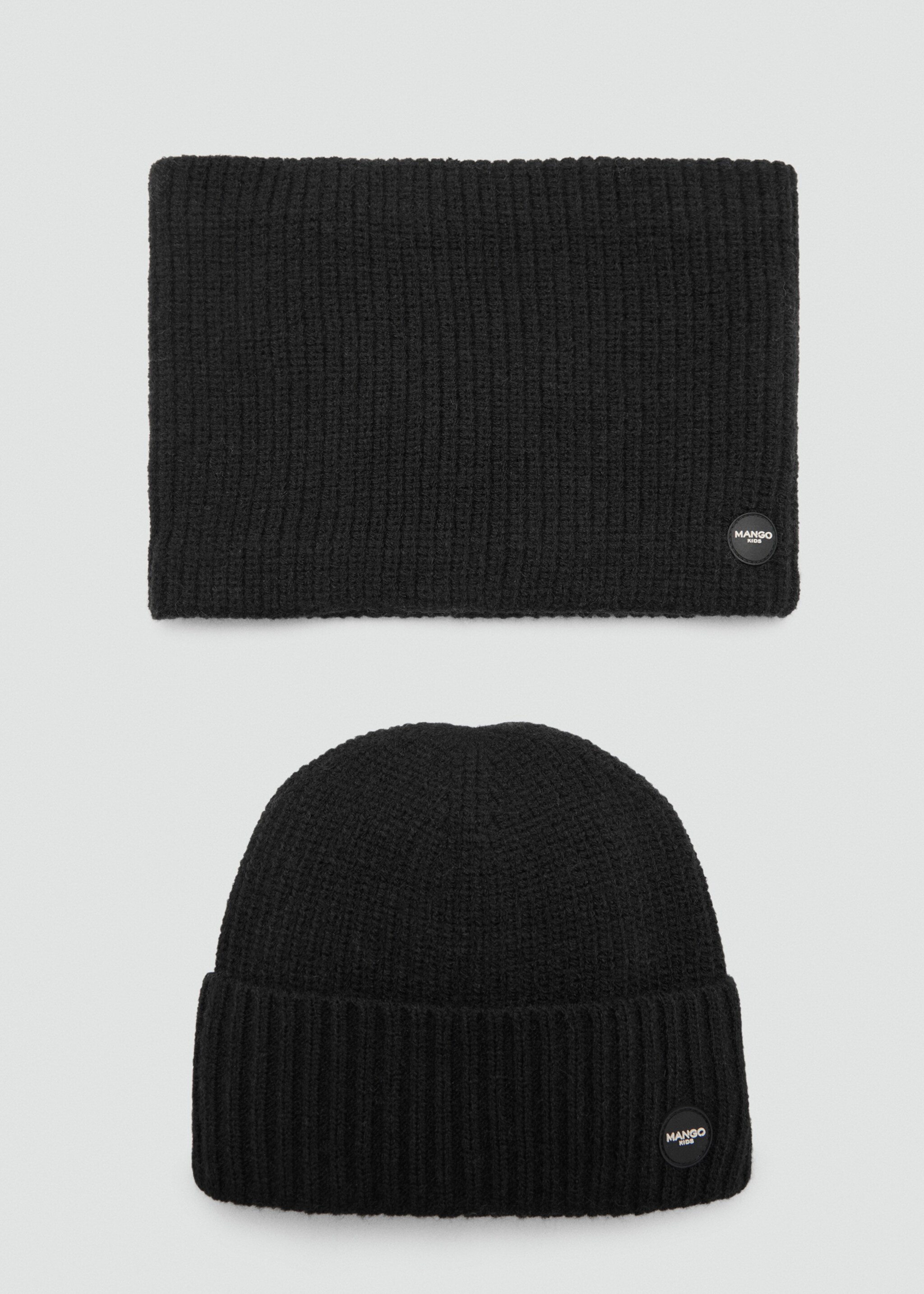 Knit scarf - Details of the article 1, Black. Ref: 77055992-00.