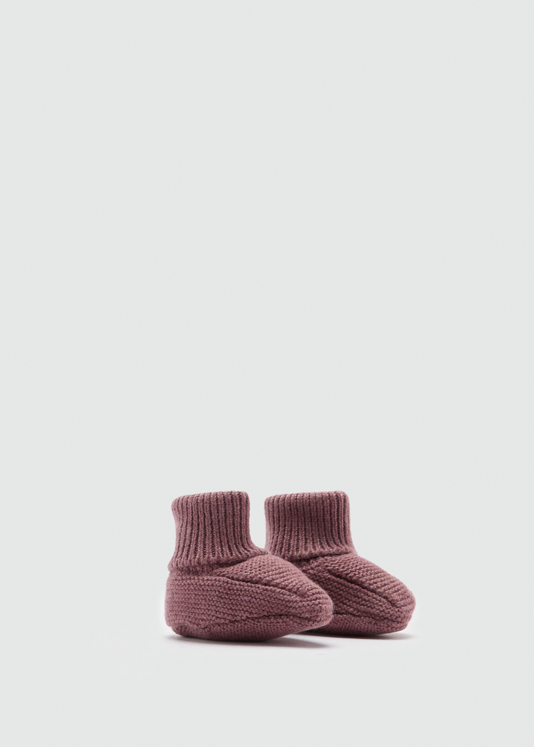 Knit bootees - Reverse of the article