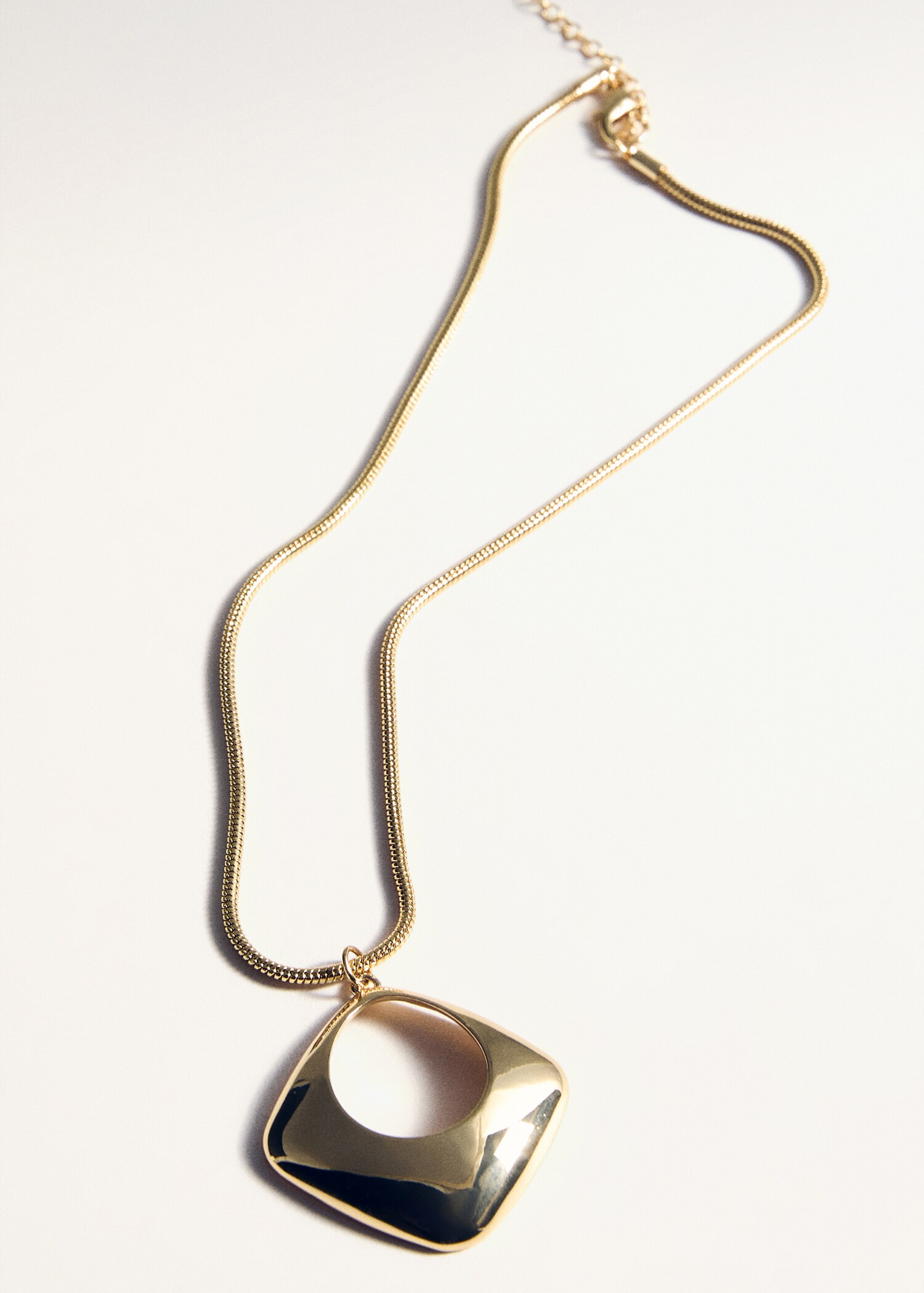Geometric pendant necklace - Details of the article 5