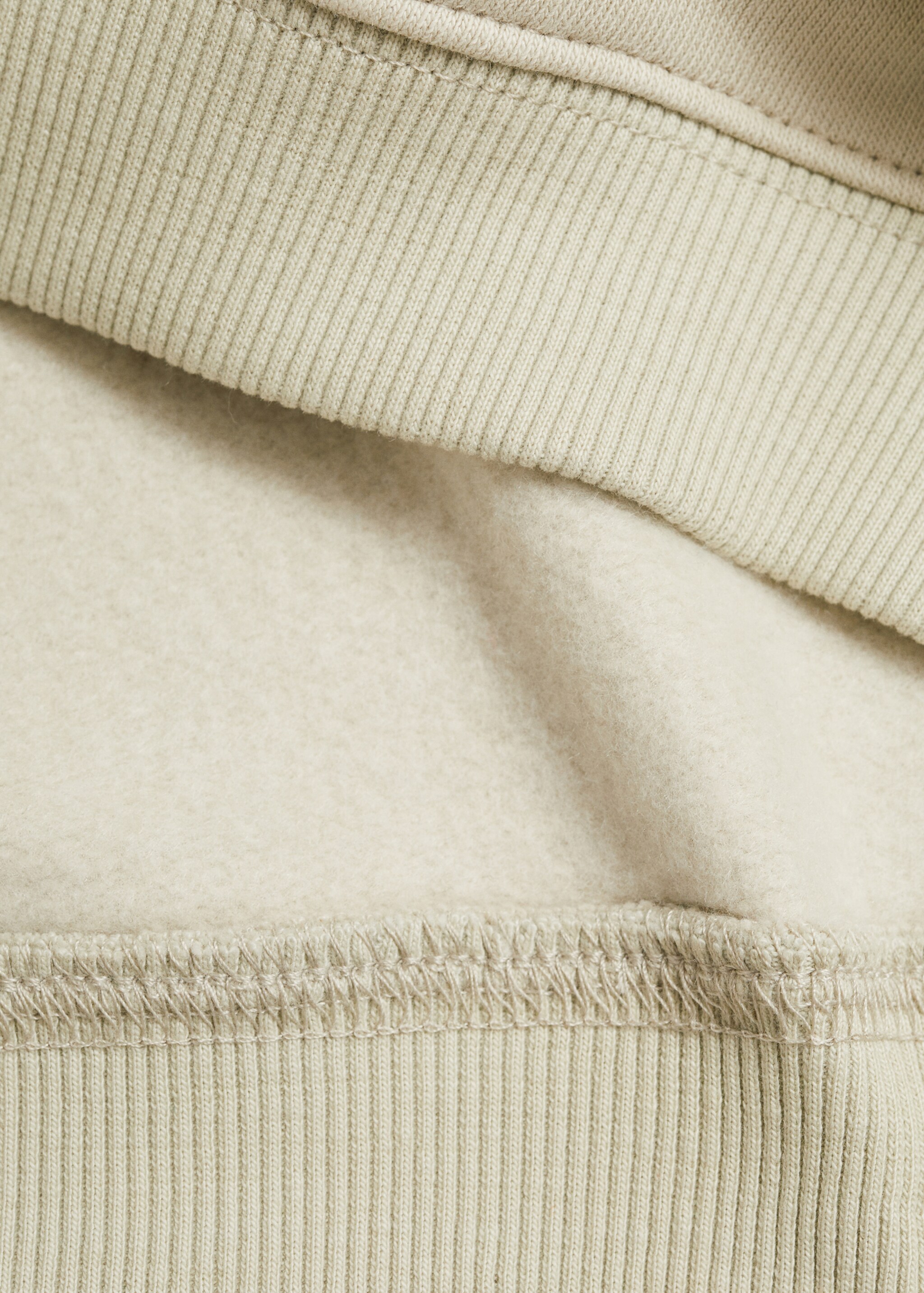 Sweat-shirt imprimé animé - Détail de l'article 0, Vert pastel. Ref: 77056340-00.