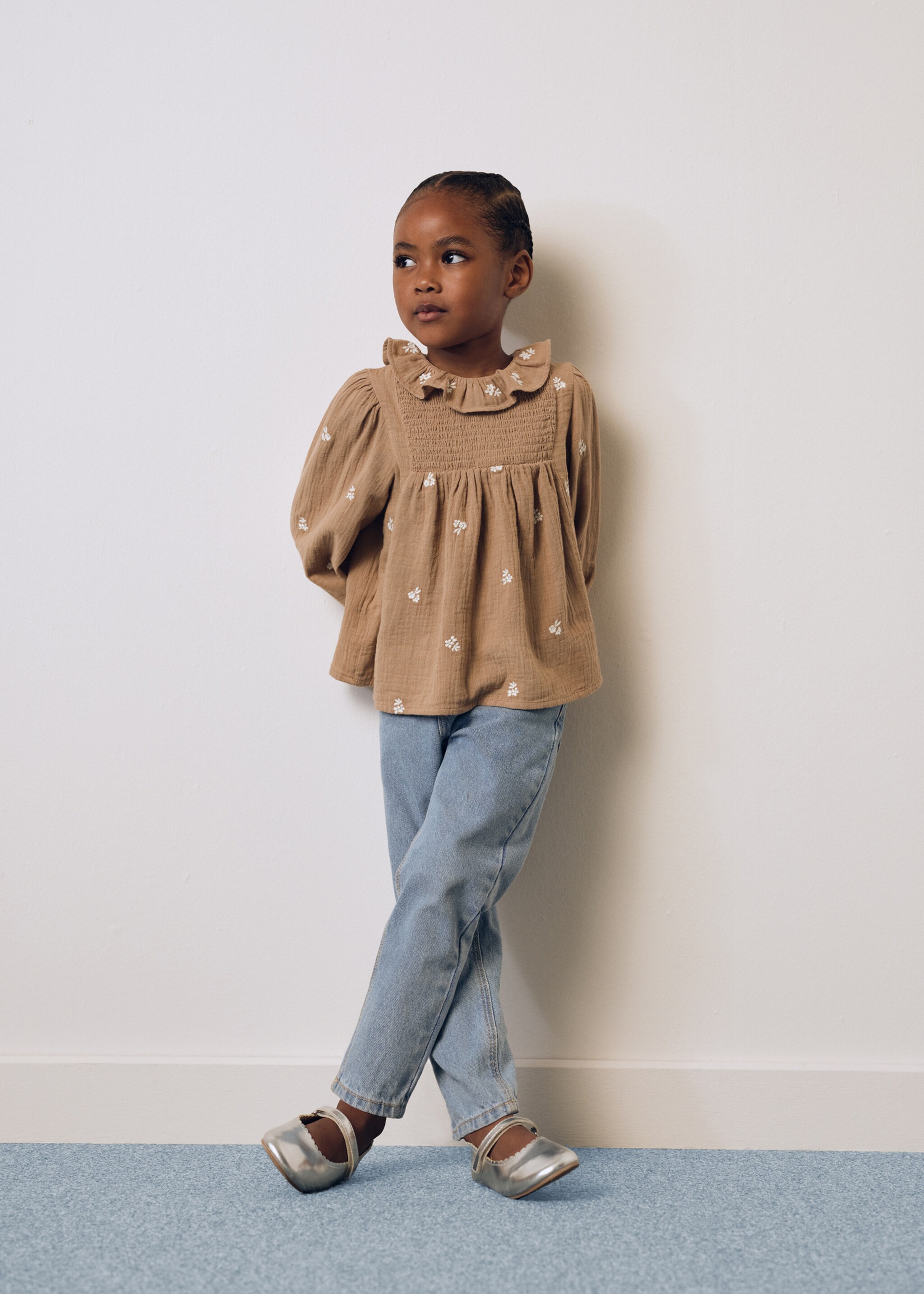 Embroidered cotton blouse - Details of the article 5
