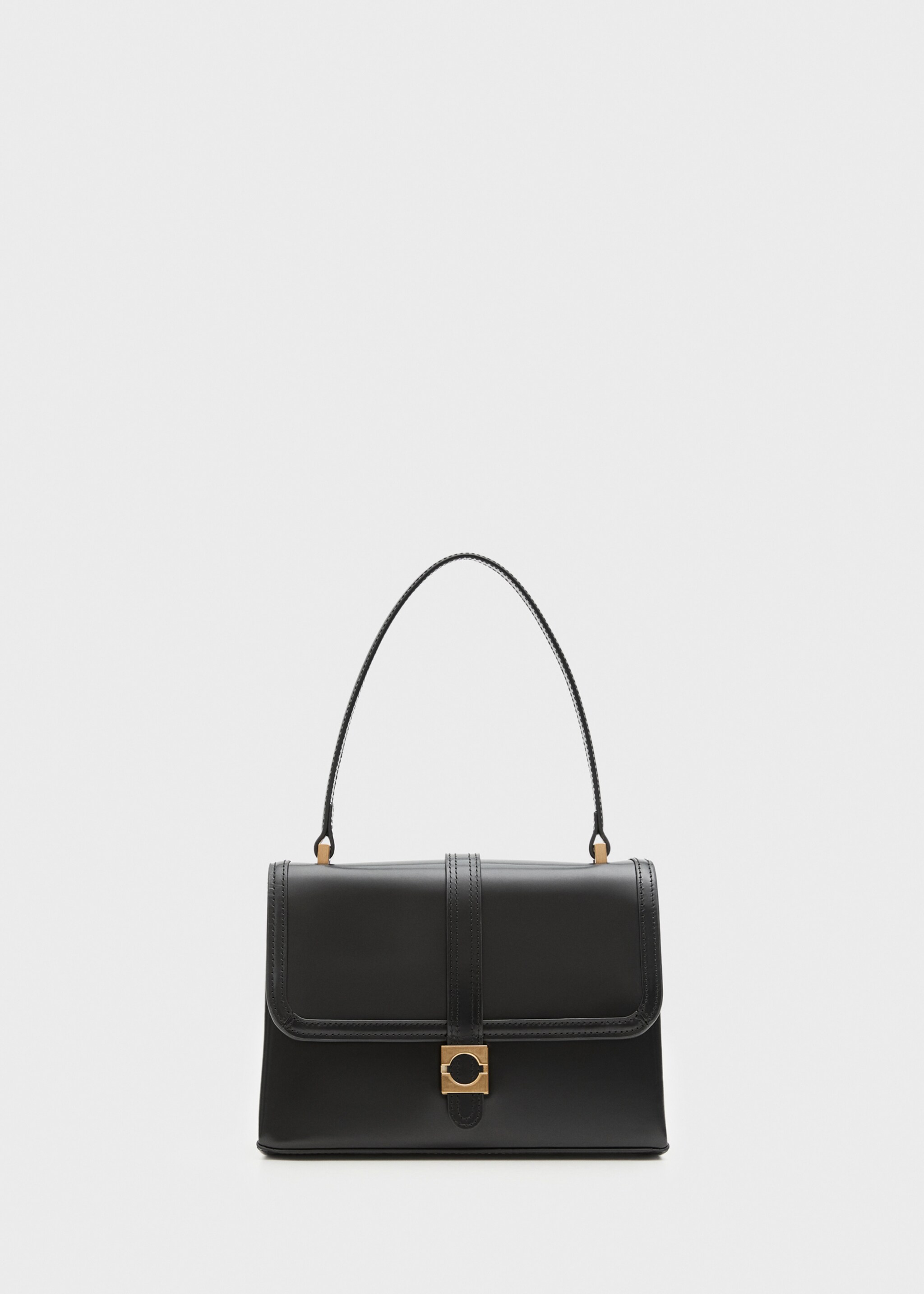 100% leather bag with flap - Article without model, Black. Ref: 77056357-00.