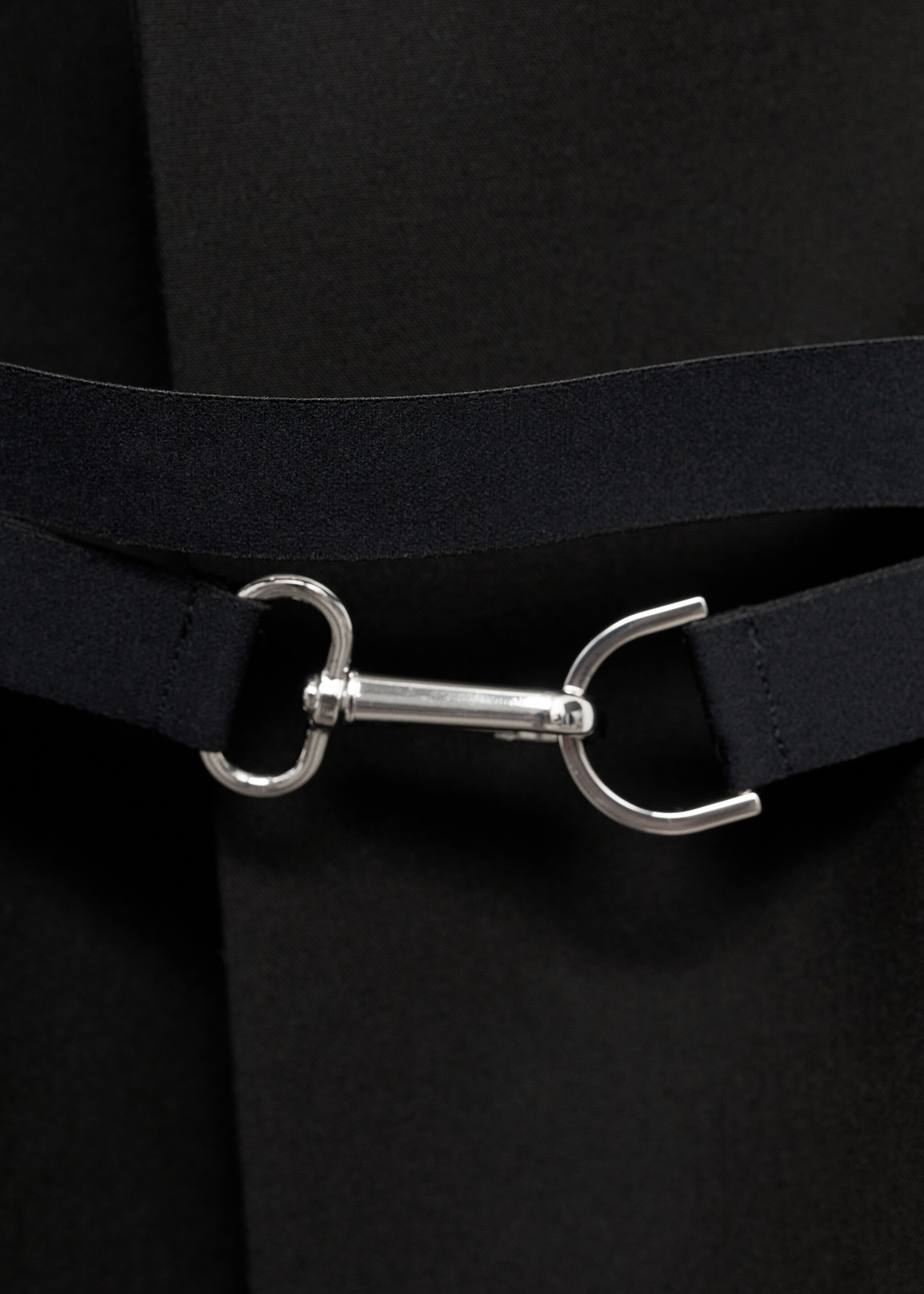 Παλτό αυστηρή γραμμή διπλό ύφασμα ζώνη - Λεπτομέρεια του προϊόντος 8, Μαύρο. Ref: 77056358-00.