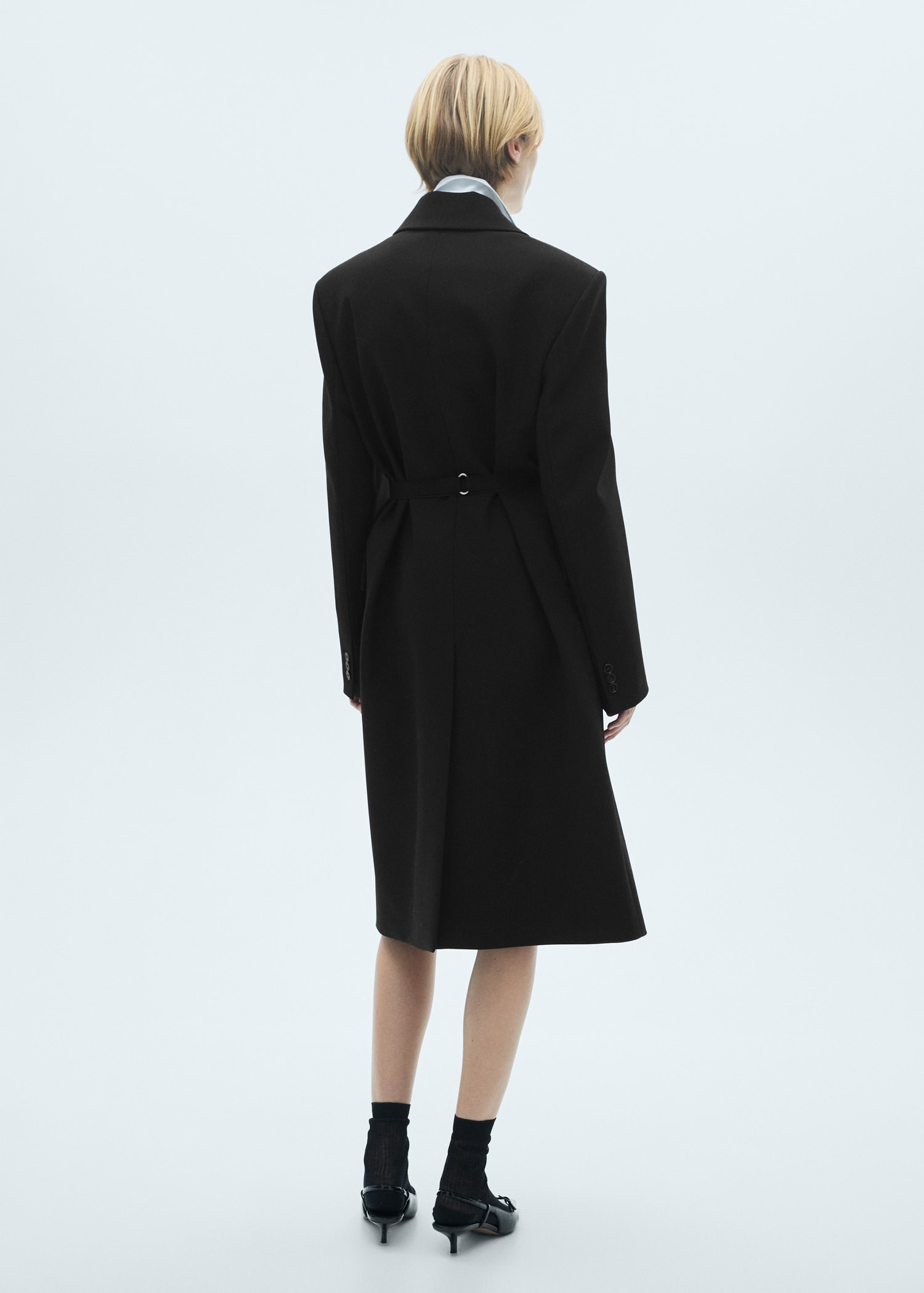 Structured double fabric coat with belt - Reverse of the article