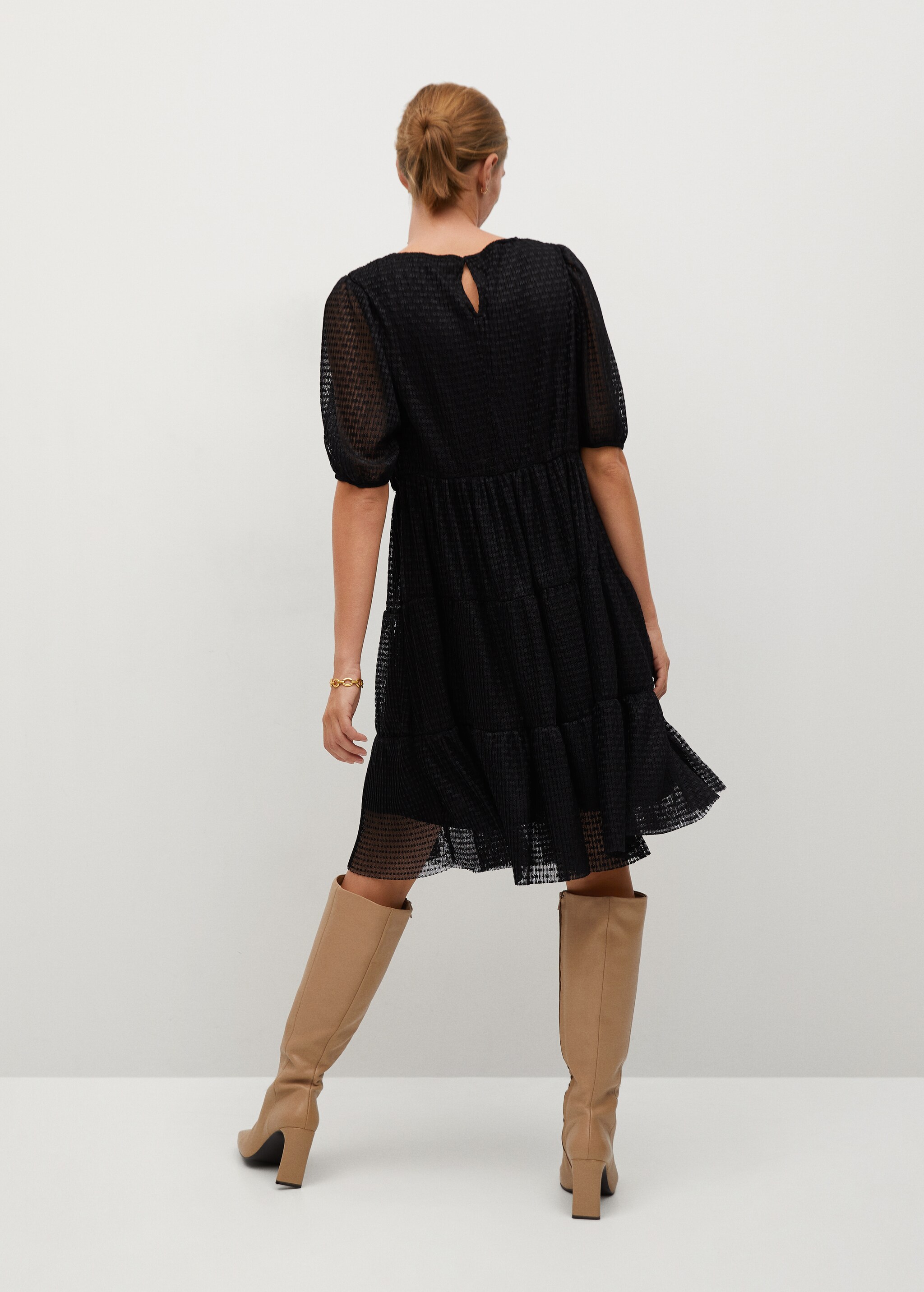 Vestido textura volantes - Reverso del artículo