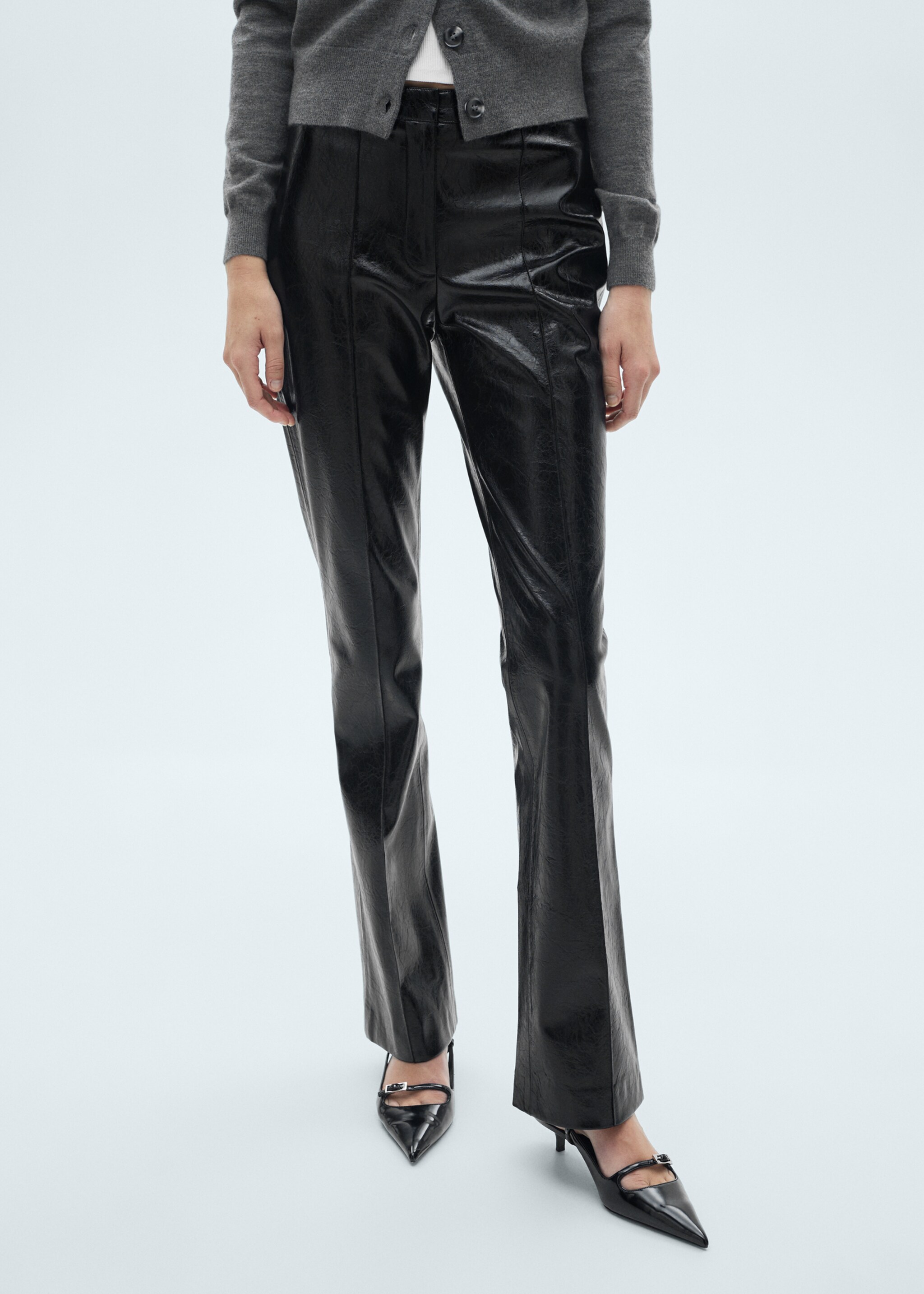 Leather-effect skinny trousers - Medium plane, Black. Ref: 77056723-00.