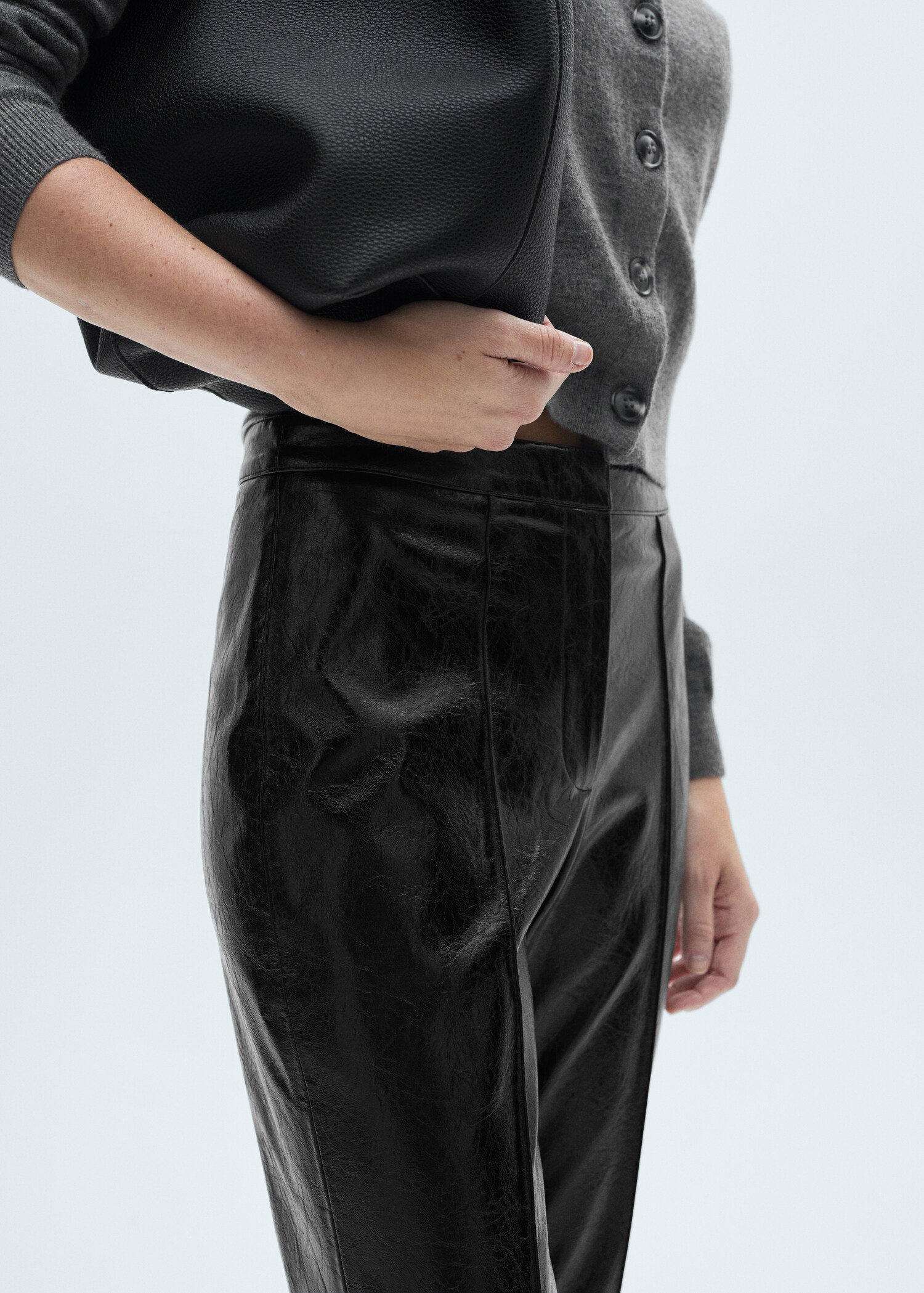 Leather-effect skinny pants - Details of the article 1