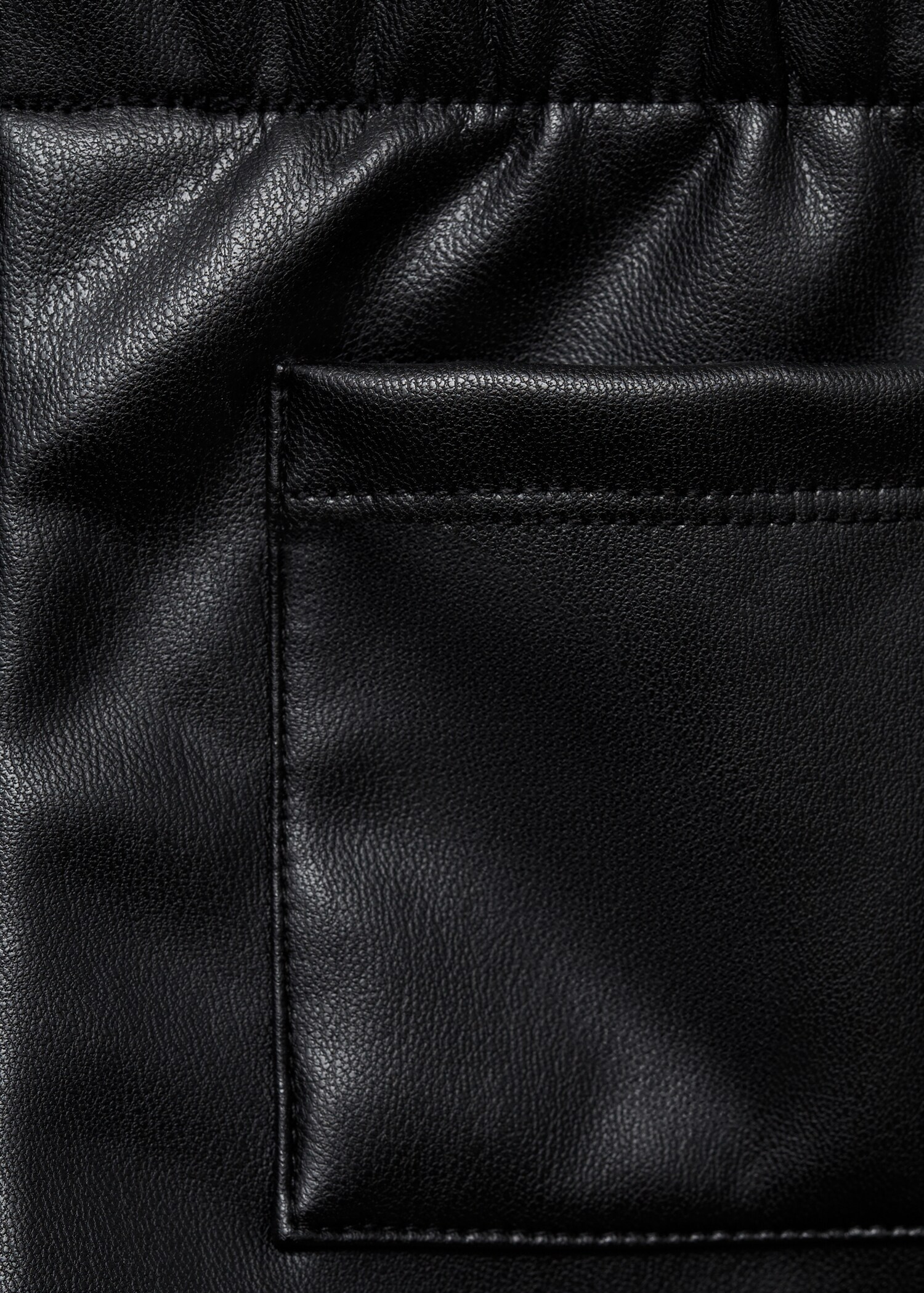 Leather-effect leggings - Details of the article 0