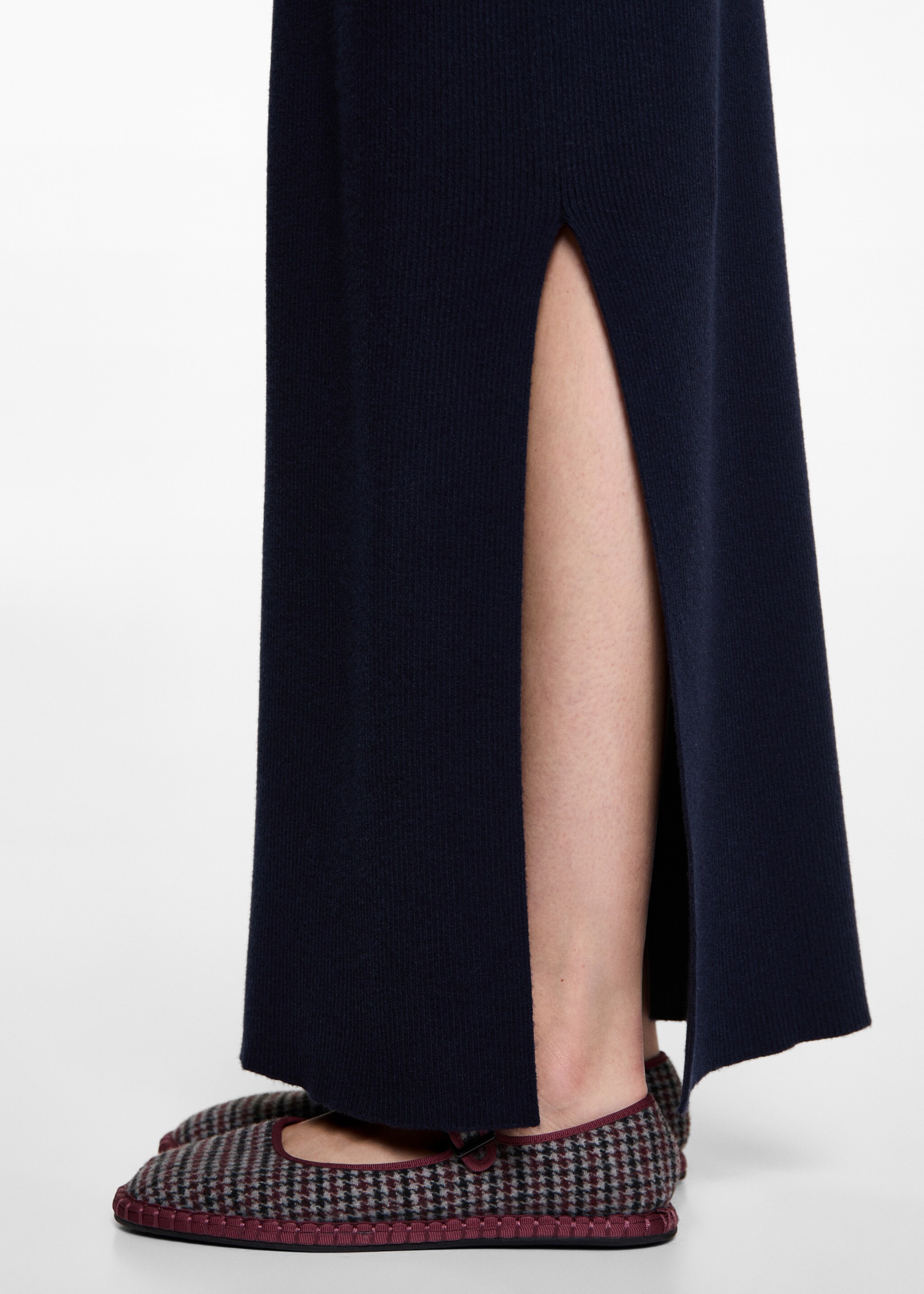Cable knit skirt - Details of the article 6, Dark Navy. Ref: 77056744-00.
