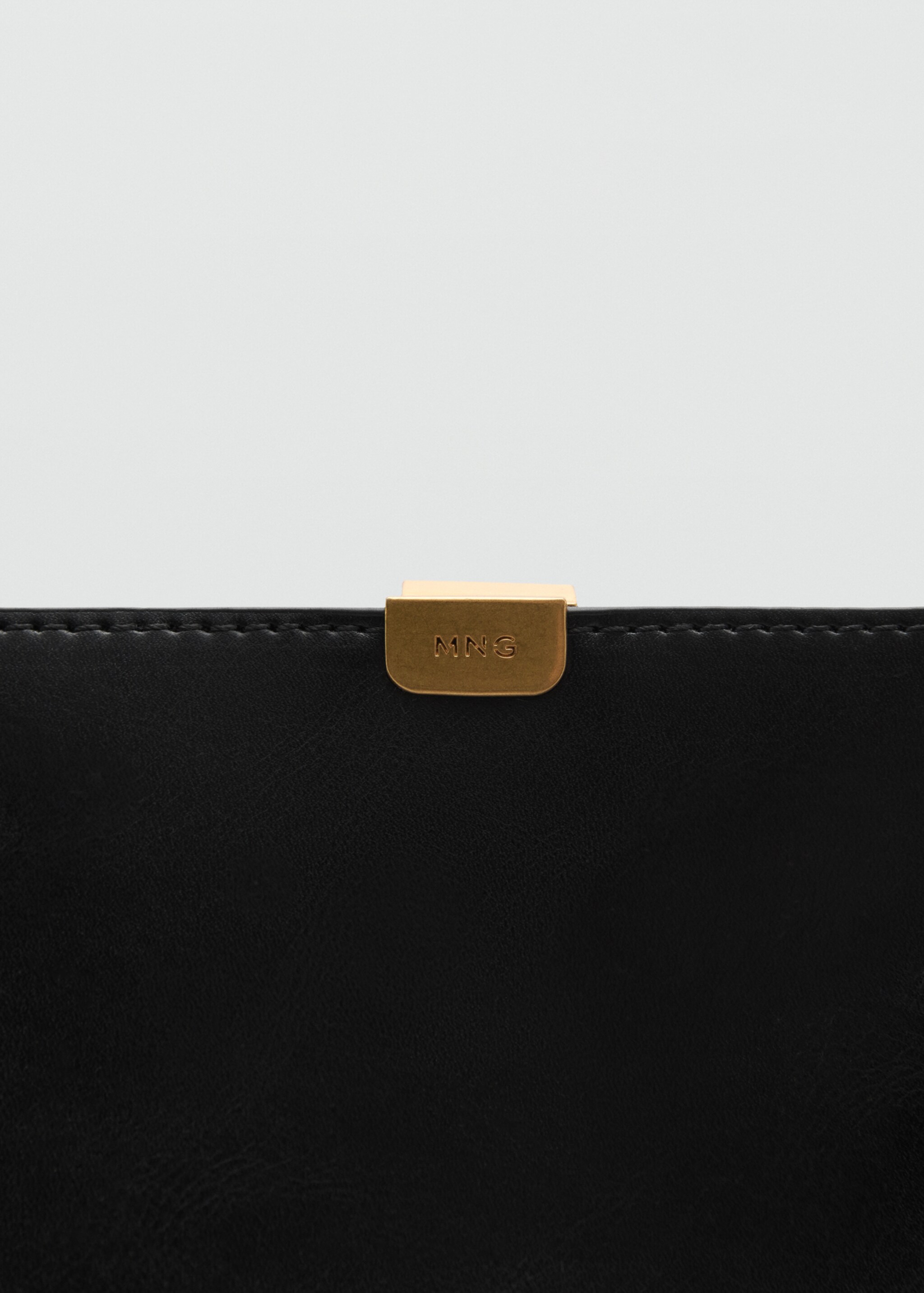 Shopper bag with metallic detail - Details of the article 1, Black. Ref: 77056746-00.