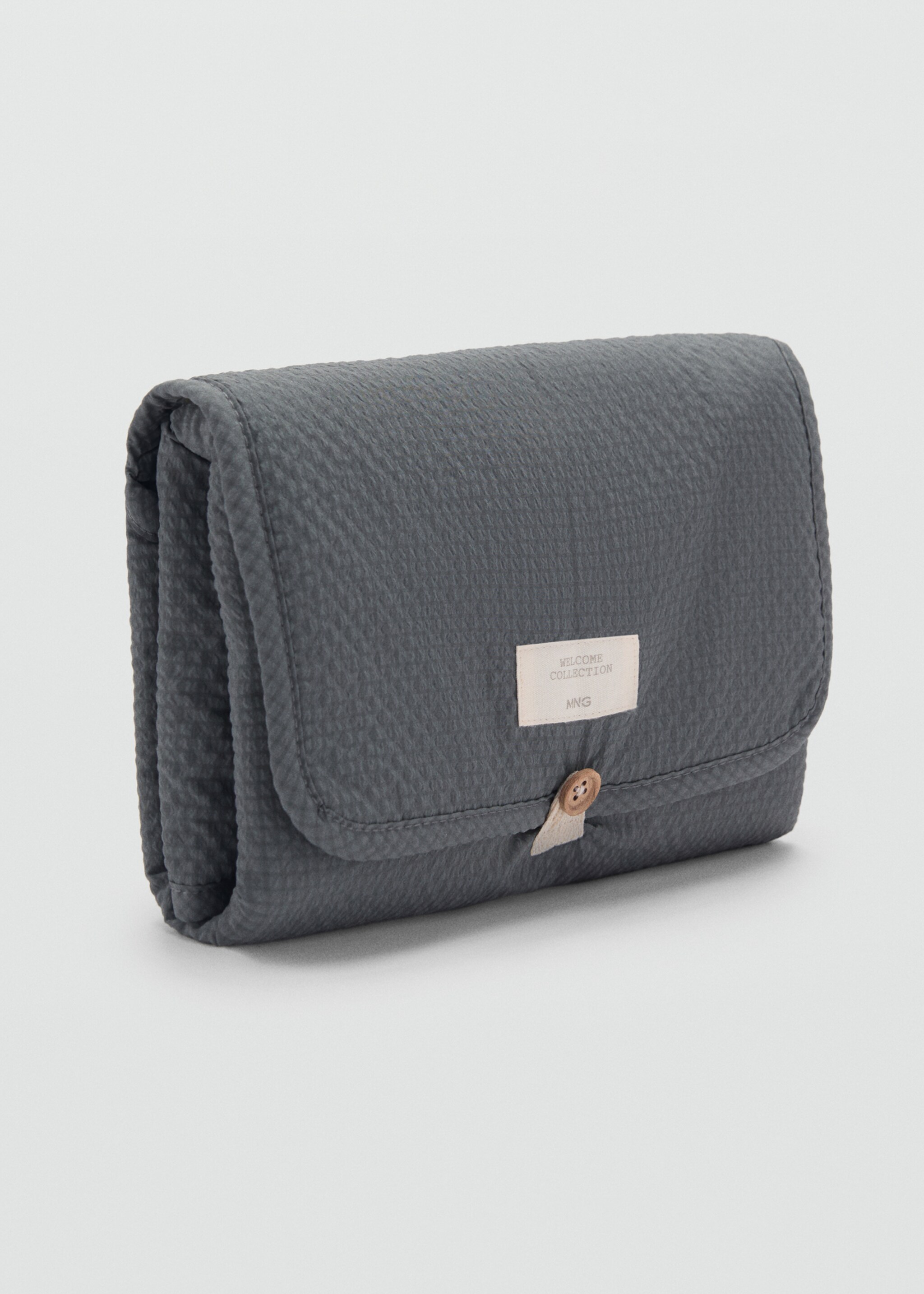 Canviador de viatge quadres - Pla mig, Gris antracita. Ref: 77056748-00.