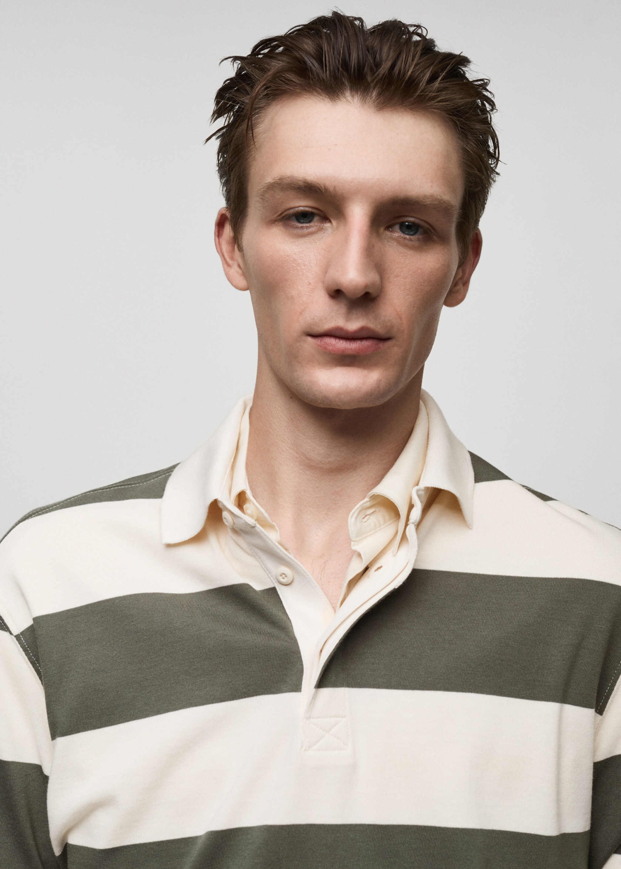 100% cotton striped regular-fit polo shirt - Details of the article 1, Green. Ref: 77057112-00.