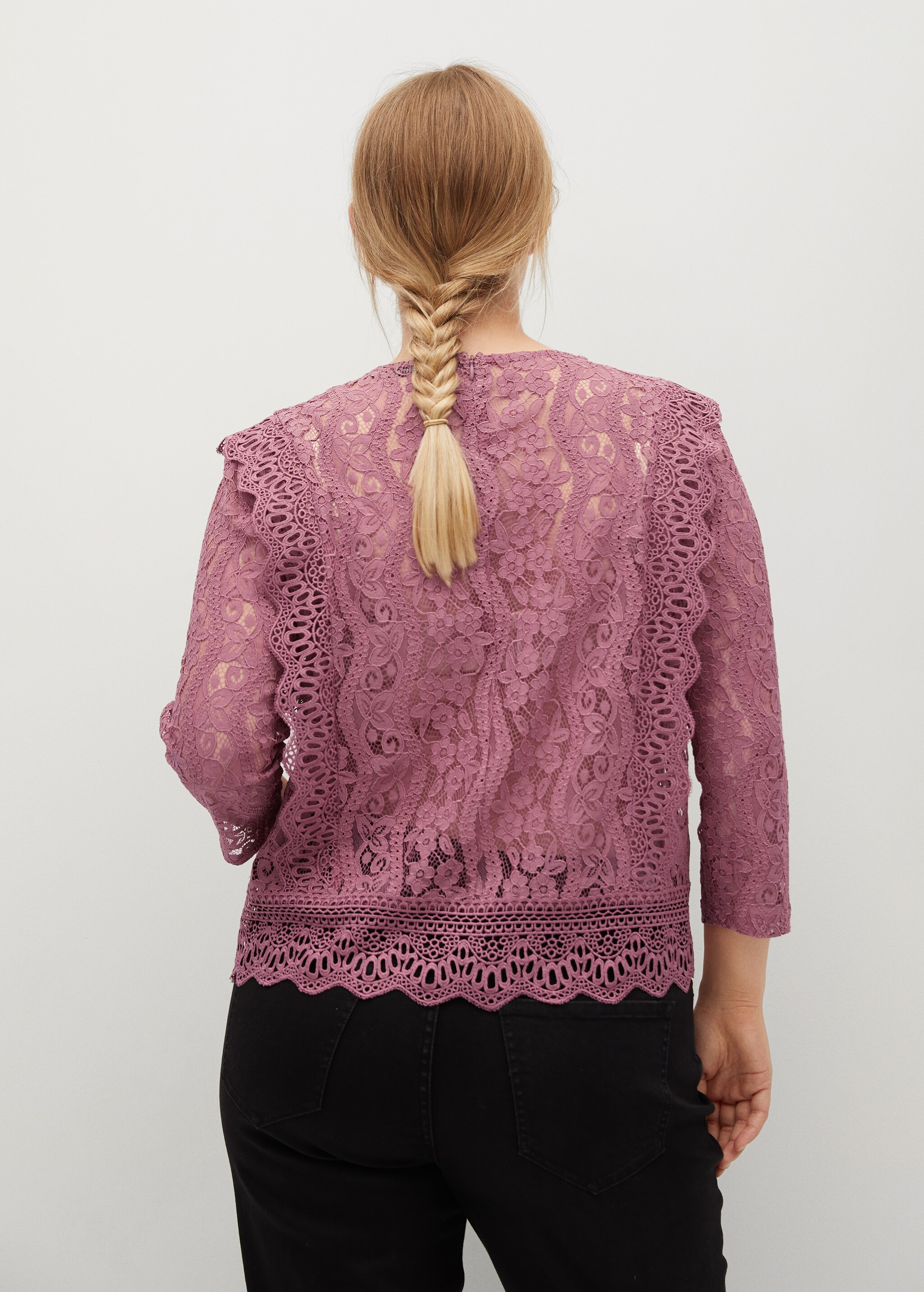 Blusa volantes encaje - Reverso del artículo
