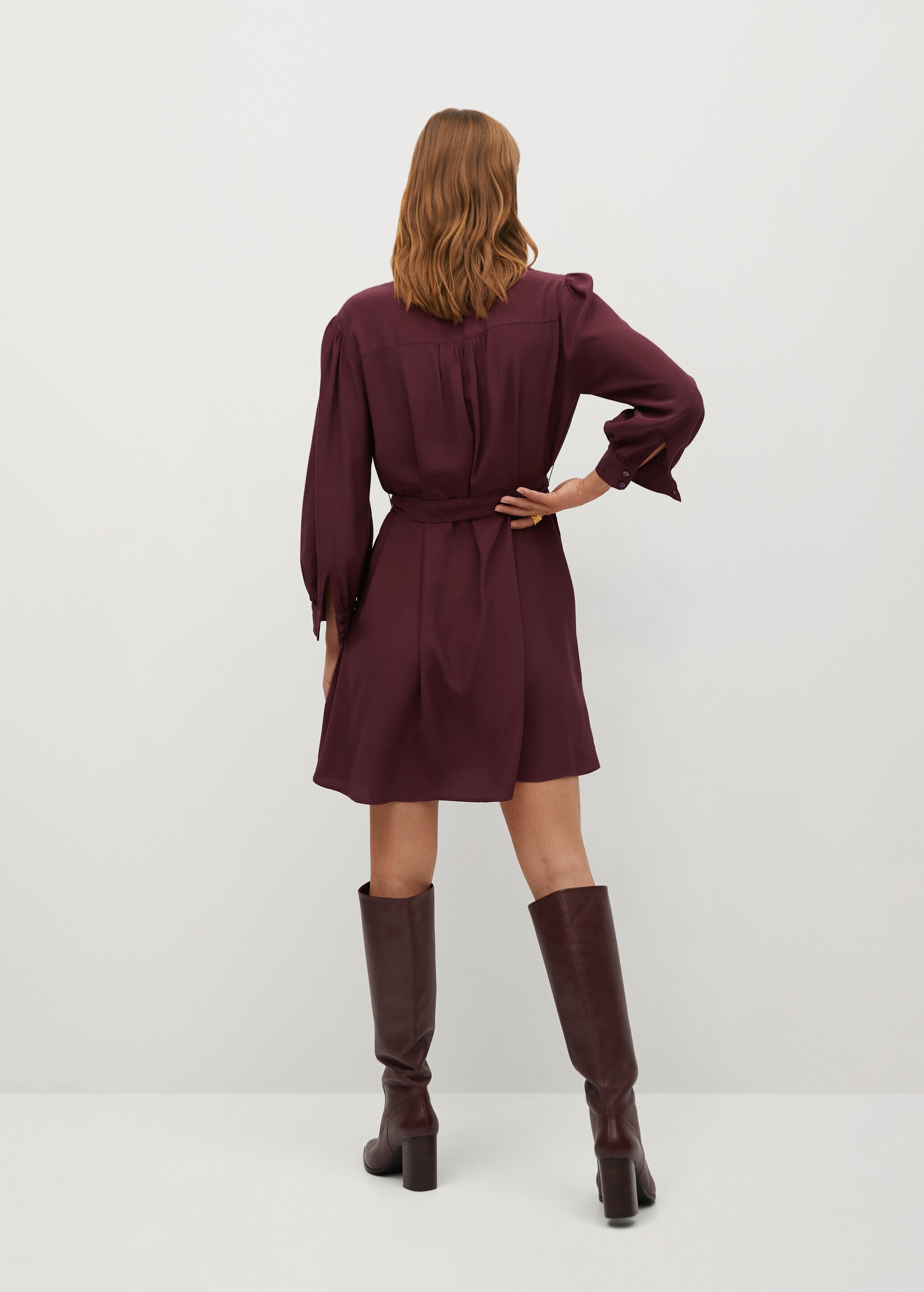 Belt shirt dress - Reverse of the article
