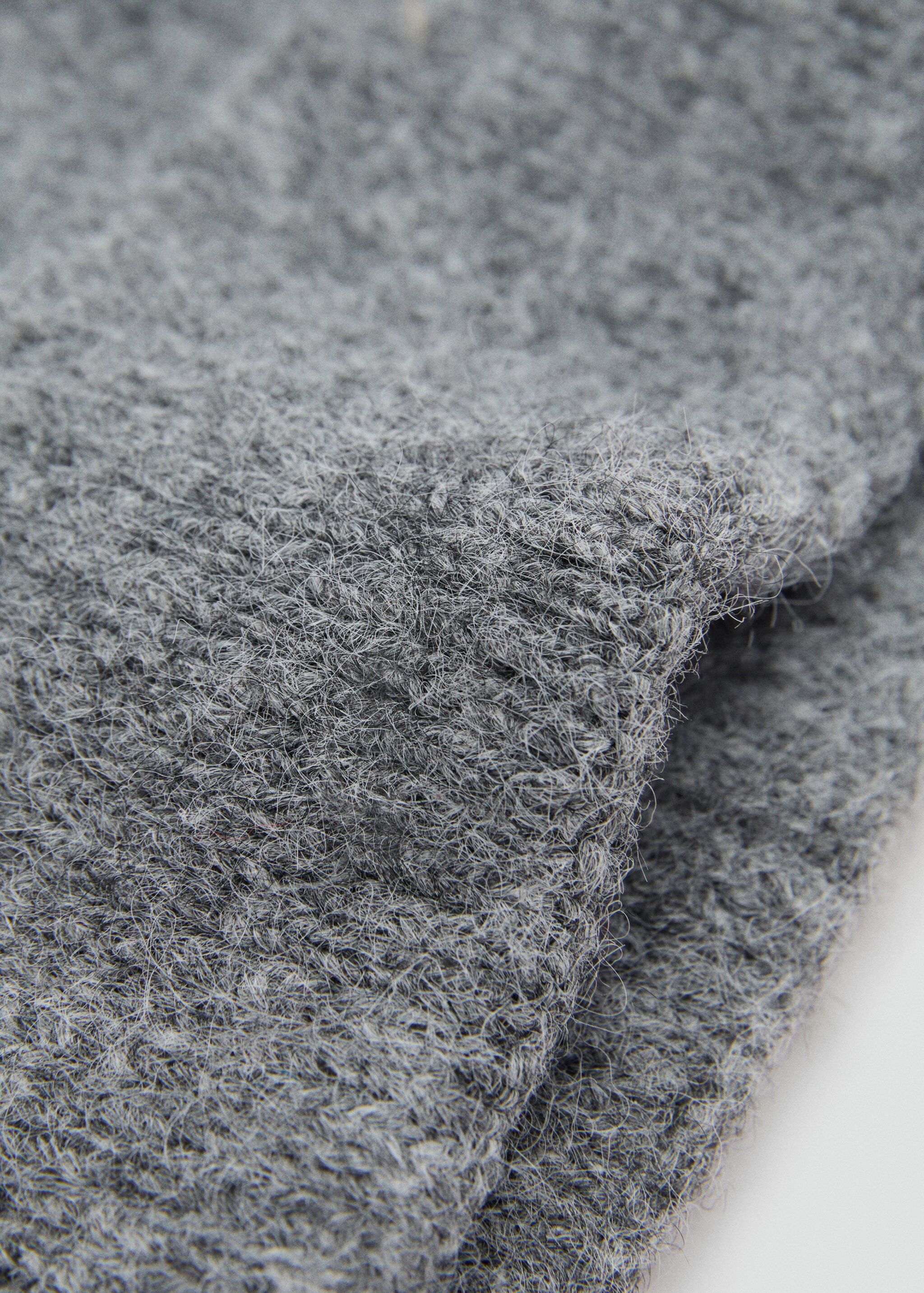 Knit beanie - Medium plane, Dark Heather Grey. Ref: 77057649-00.
