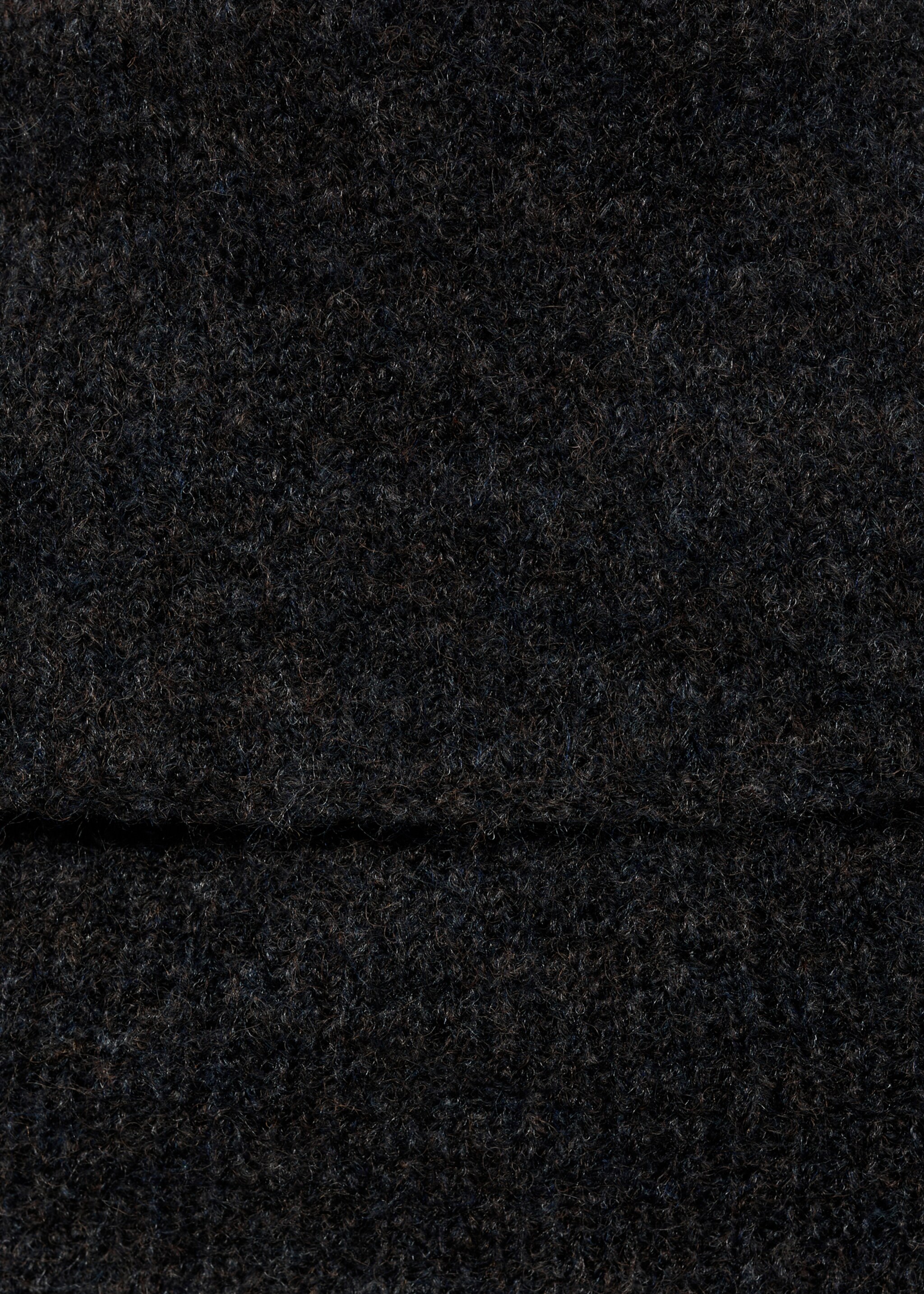 Turtleneck knitted top - Details of the article 8, Charcoal. Ref: 77057662-00.