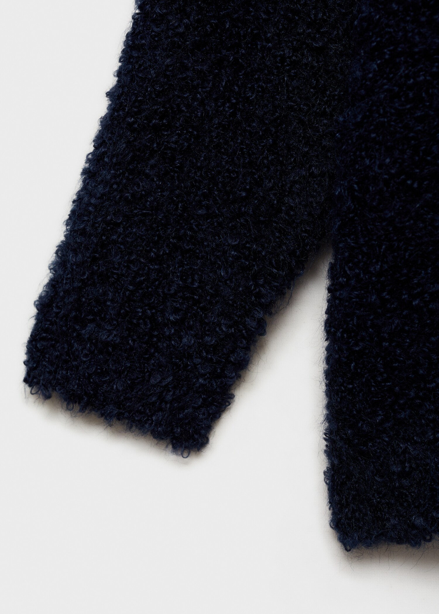 Bouclé-Strickjacke - Detail des Artikels 0