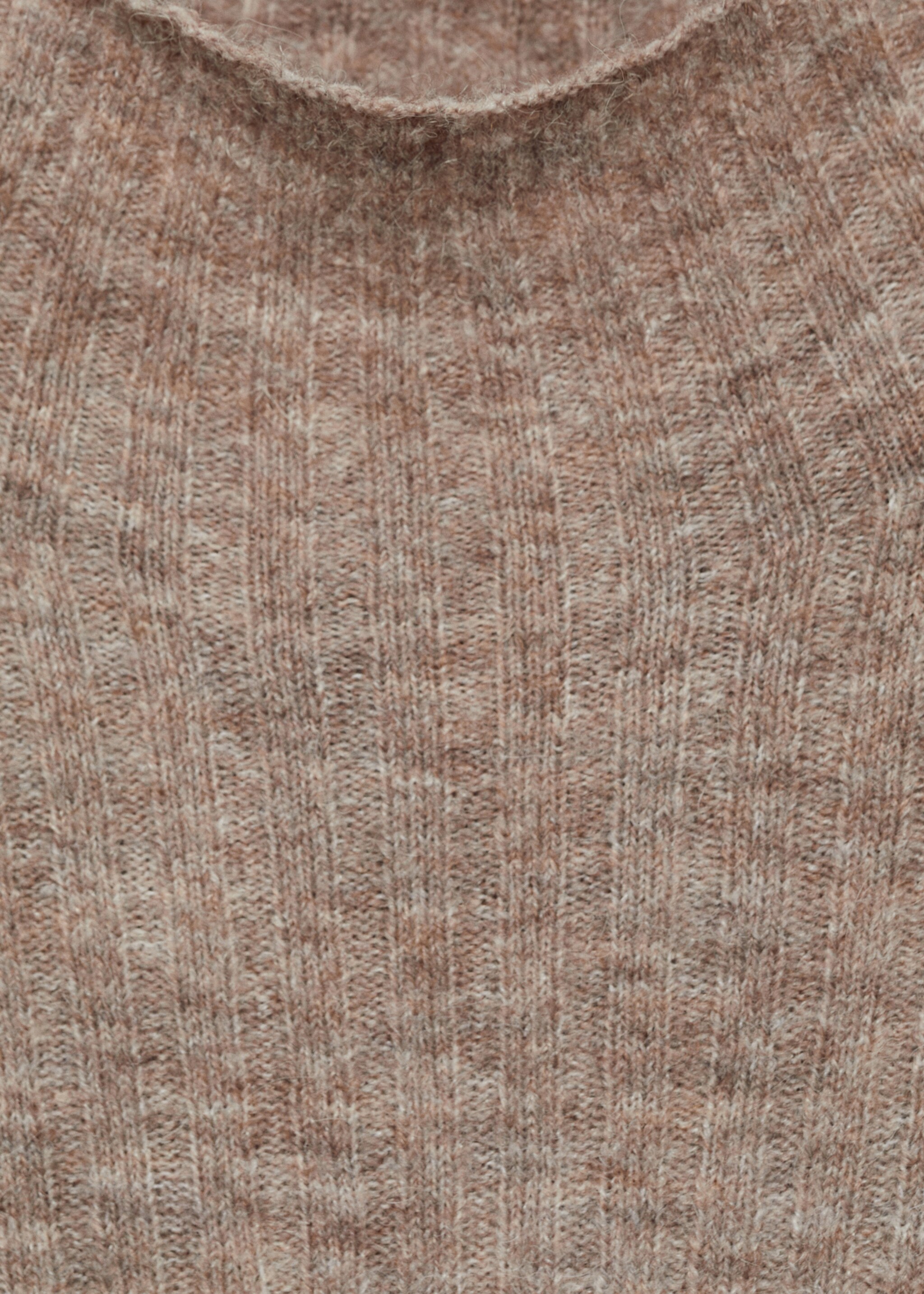 Ribbed knit dress with opening - Details of the article 8, Medium Brown. Ref: 77057699-00.