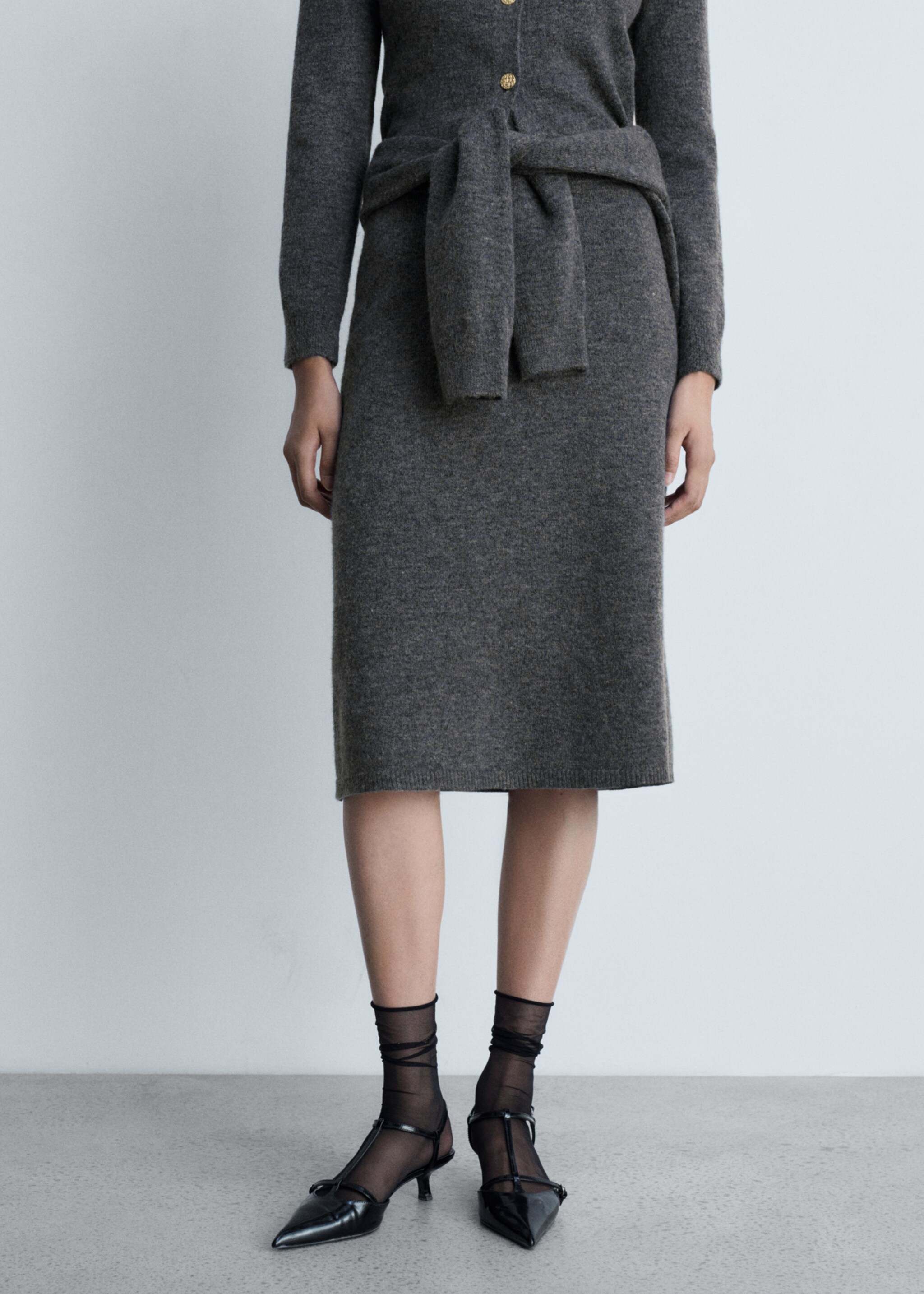 Flared knitted skirt - Medium plane, Grey. Ref: 77057701-00.