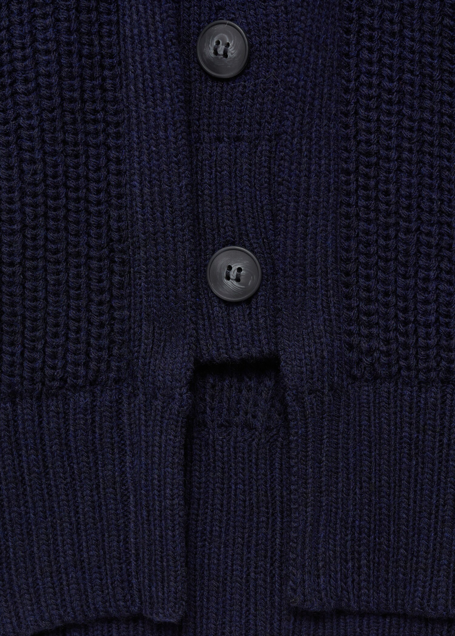 Oversized cardigan with buttons - Details of the article 0