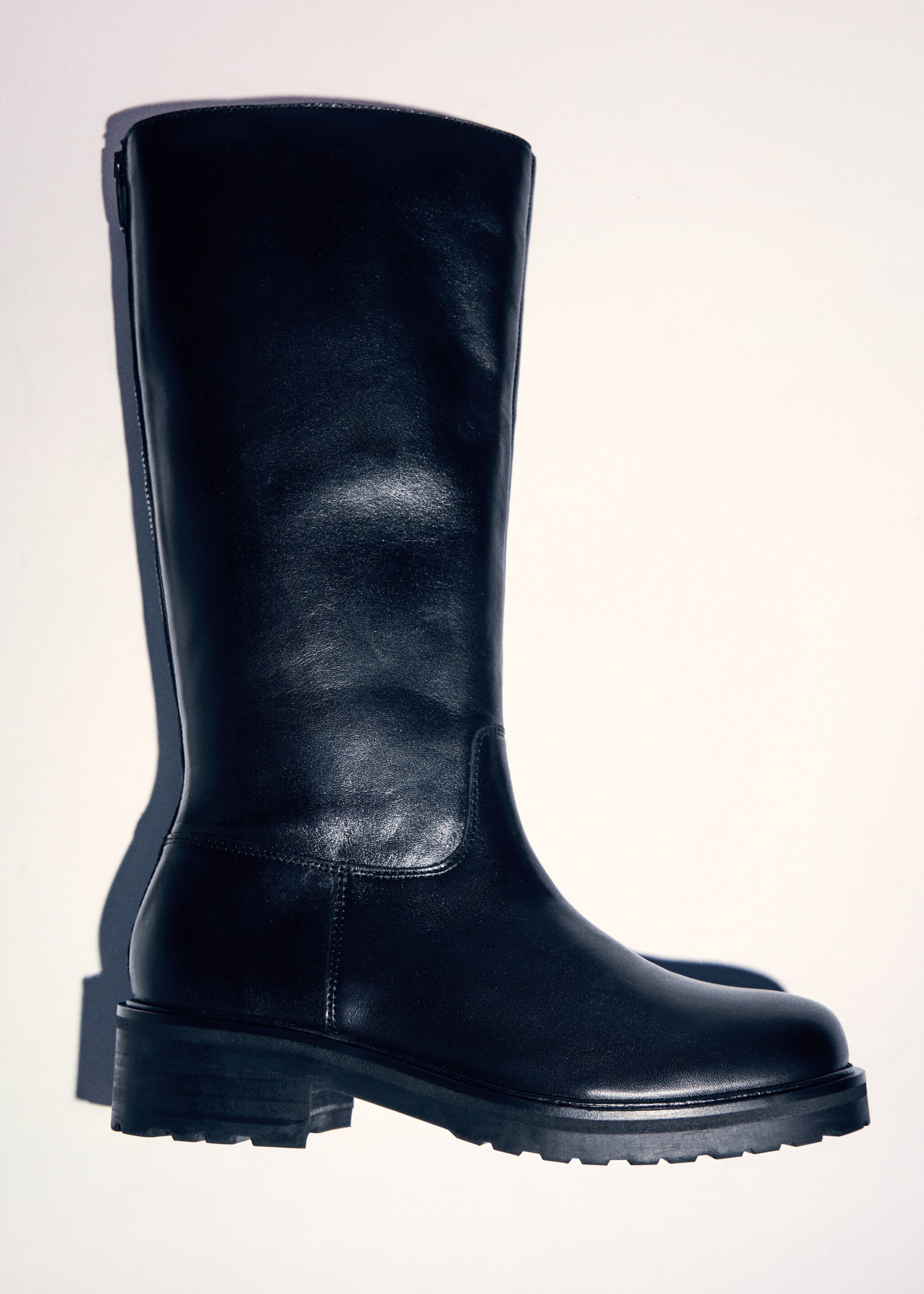 High leather boots with zip - Details of the article 5, Black. Ref: 77057715-00.