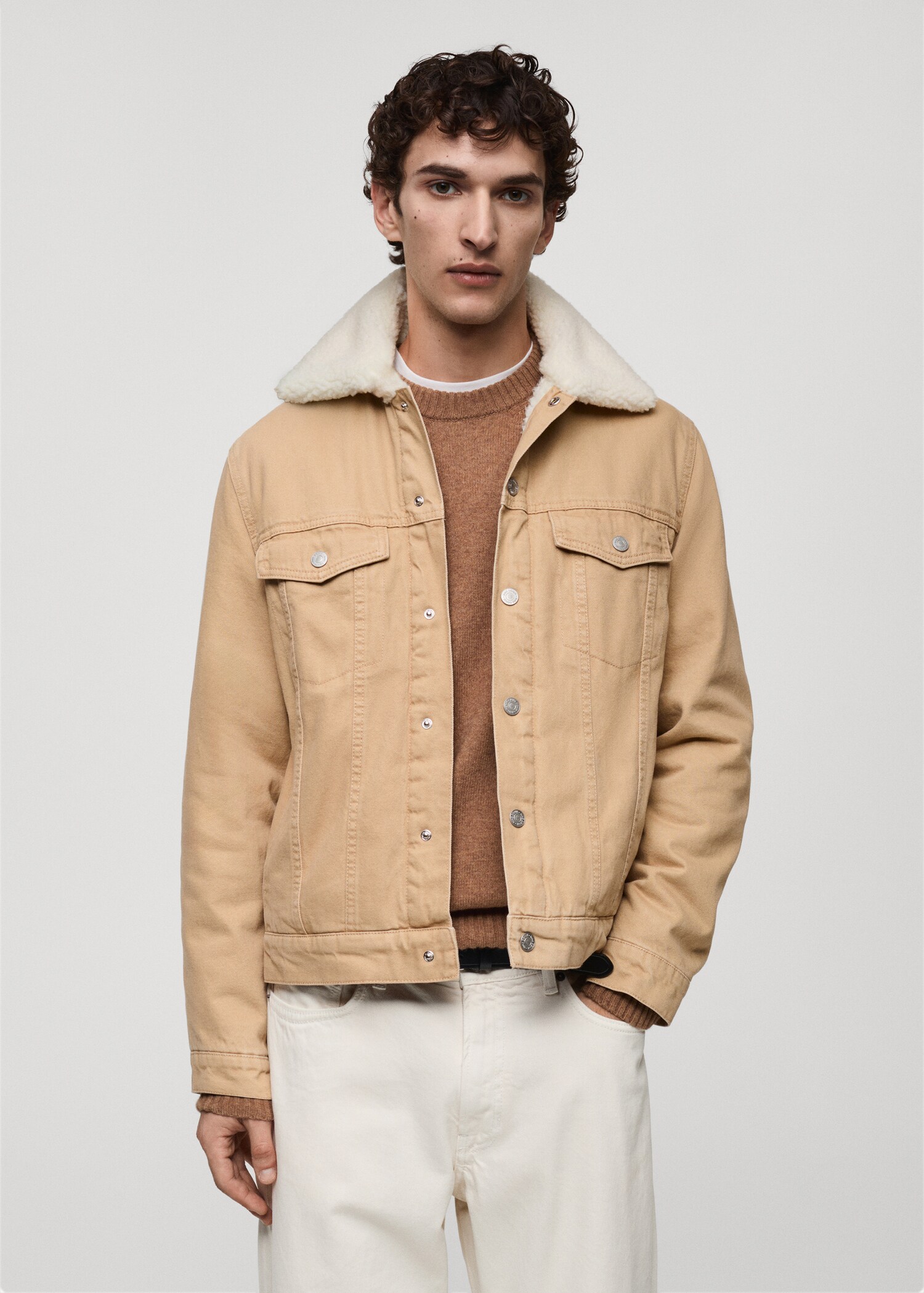 Giacca jeans collo pelliccia di pecora - Piano medio