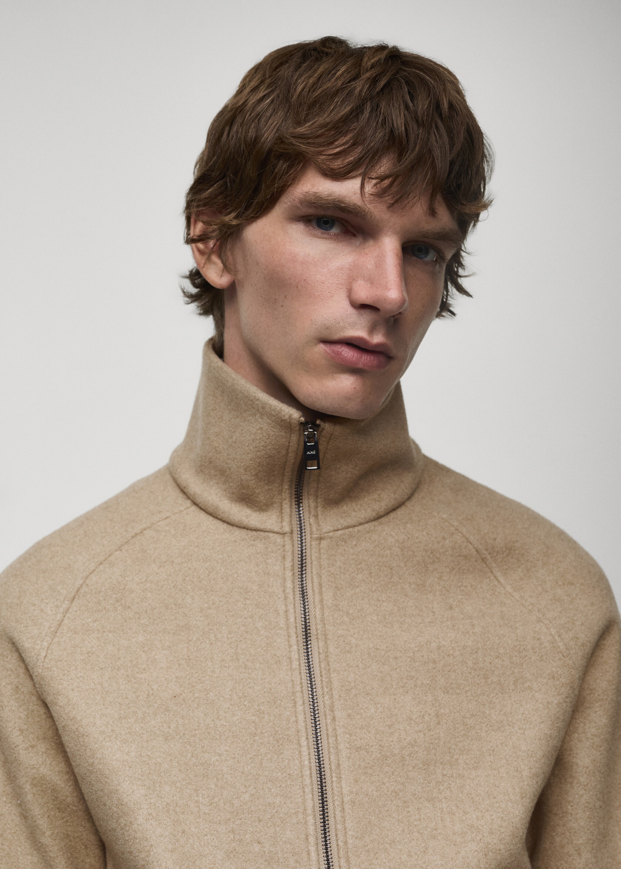 Regular-fit jacket with zip - Details of the article 1, Beige. Ref: 77057921-00.