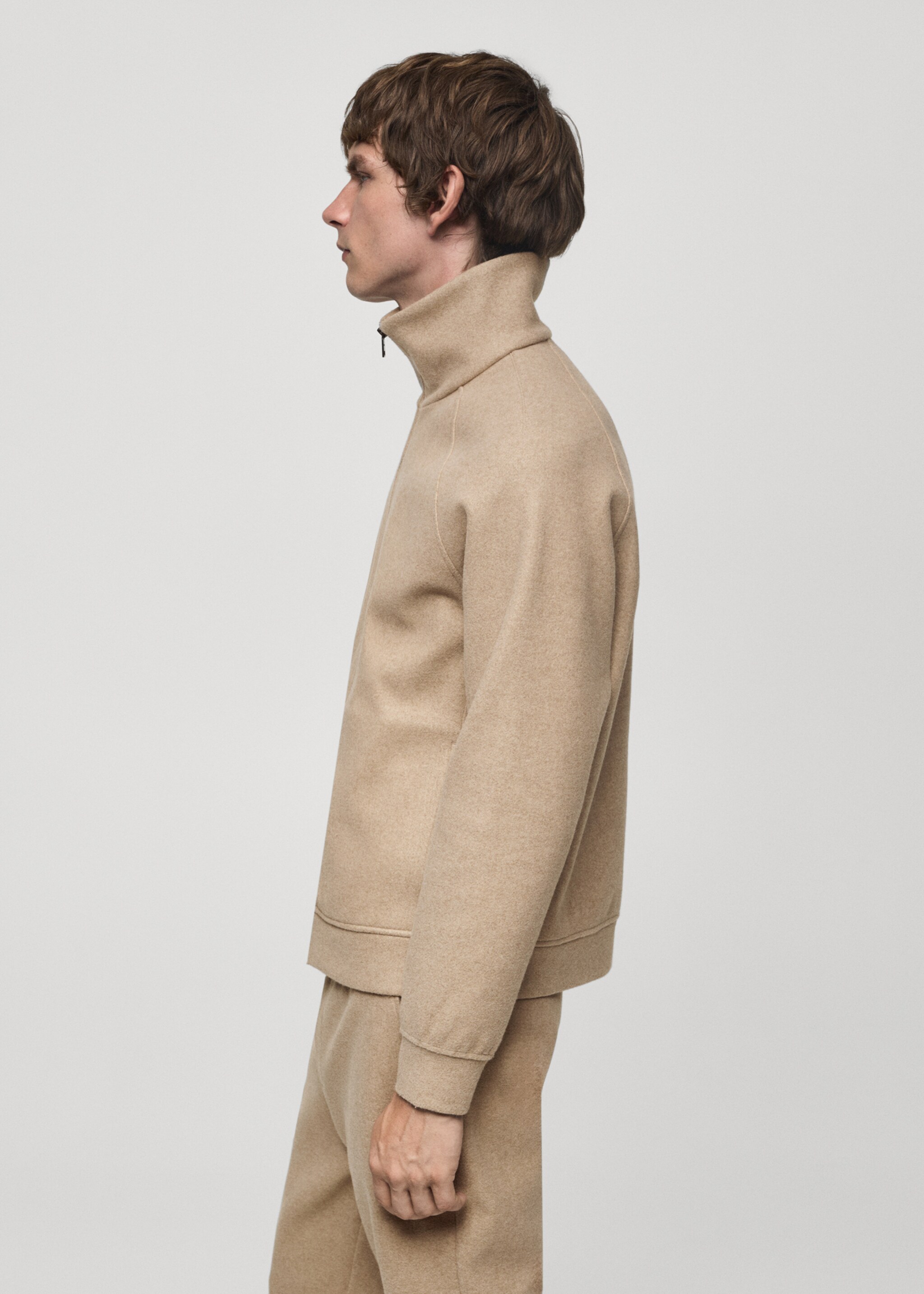 Regular-fit jacket with zip - Details of the article 2, Beige. Ref: 77057921-00.