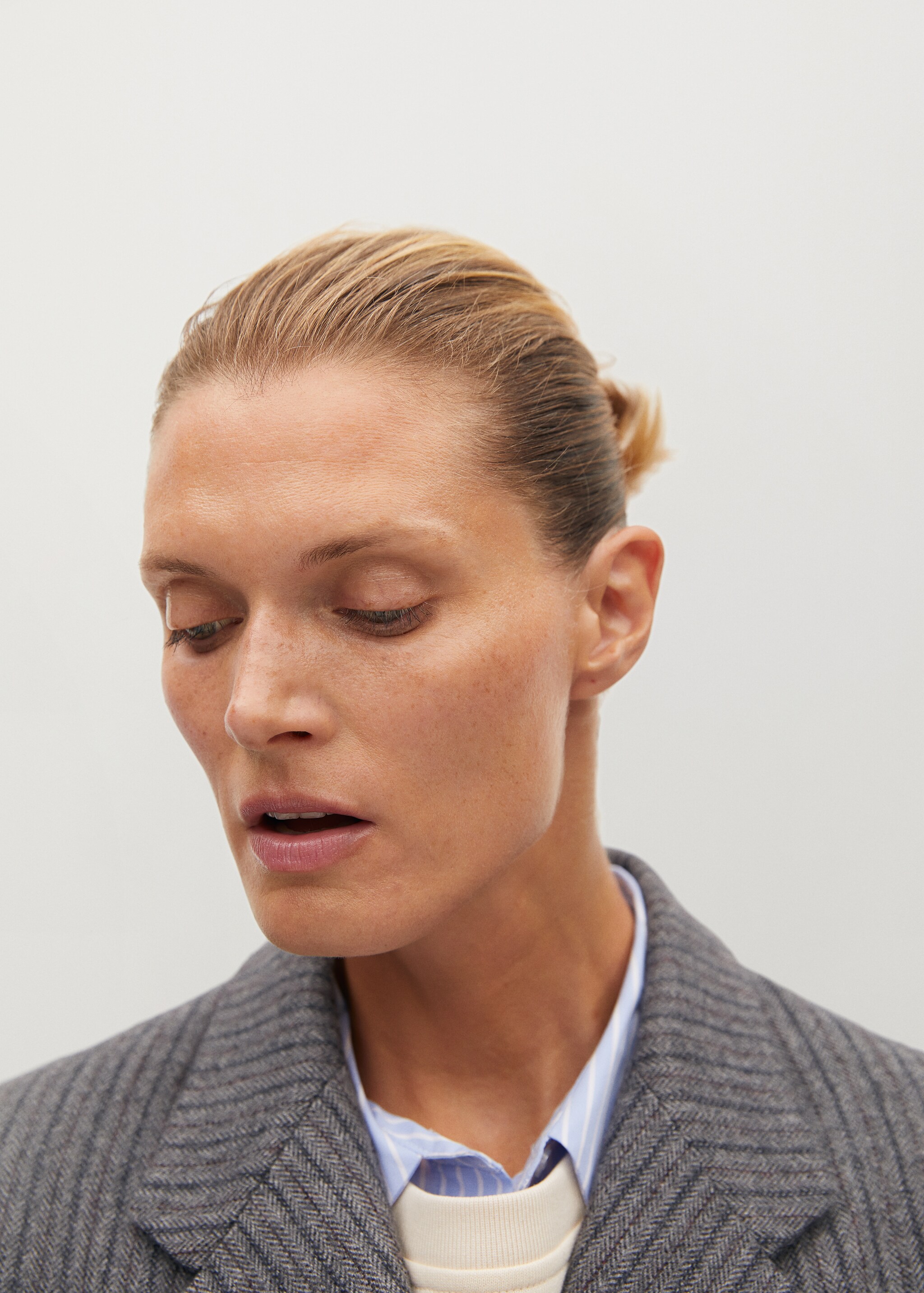 Striped woollen suit jacket - Details of the article 3