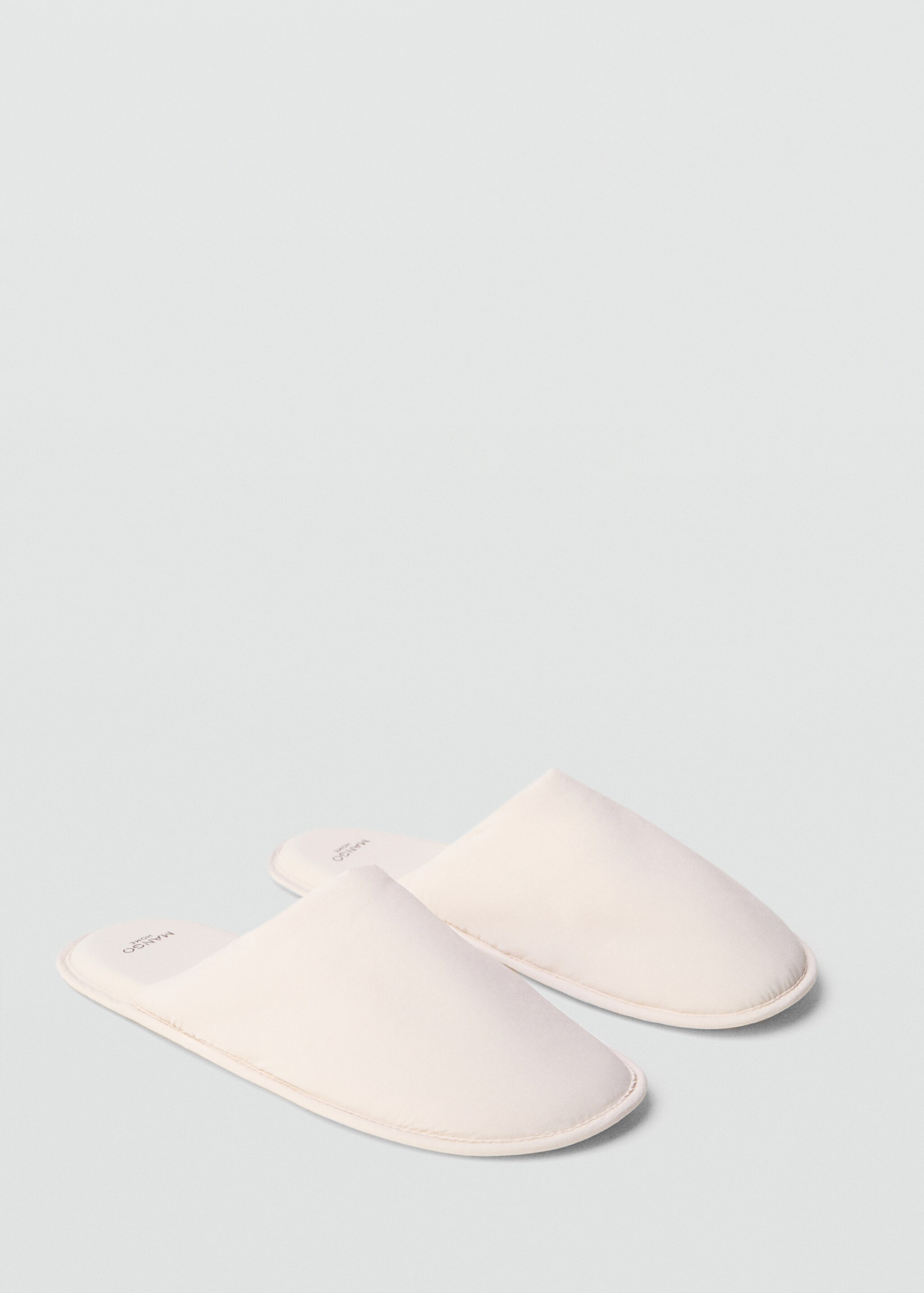 Zapatillas acolchadas - Plano medio, Crudo. Ref: 77058269-00.